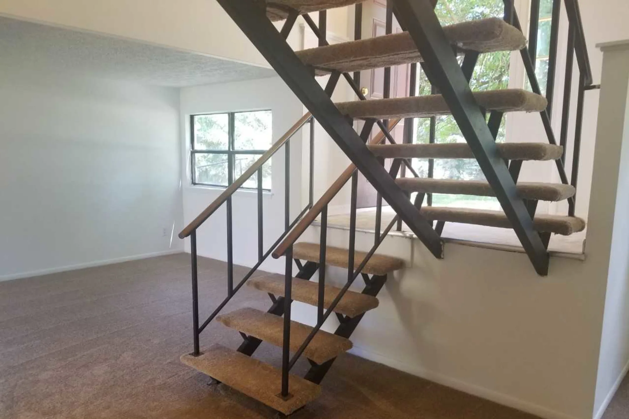 Woodhill 840 Peirson Ave Newark, NY Apartments for Rent Rent.