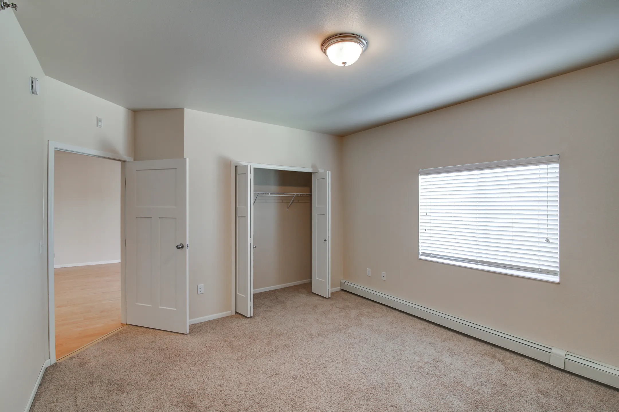 Waters Edge At Westbay 2500 46th Ave Se Mandan, ND Apartments for