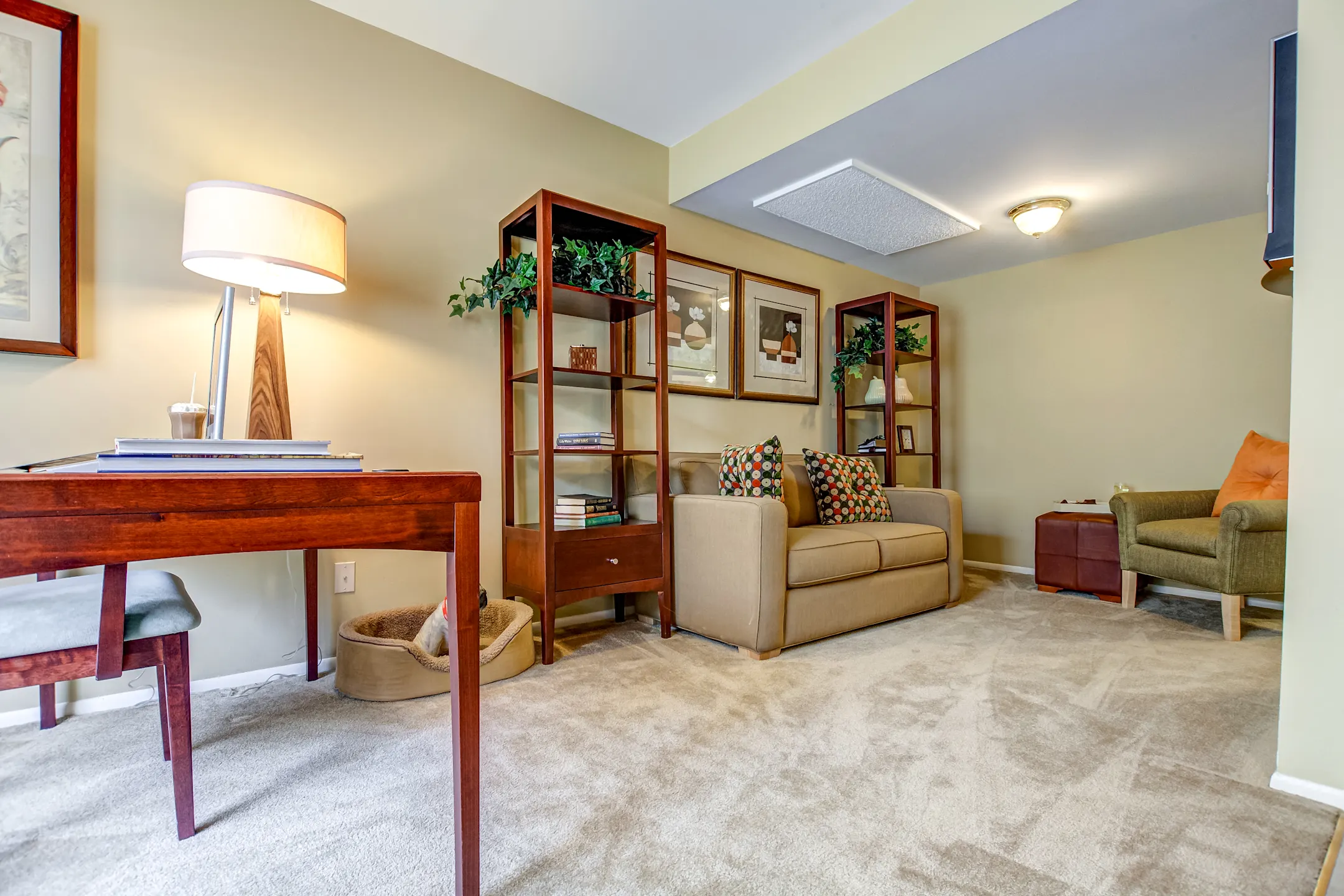 Howard Hills Townhomes 8800 Howard Hills Dr Savage, MD Apartments