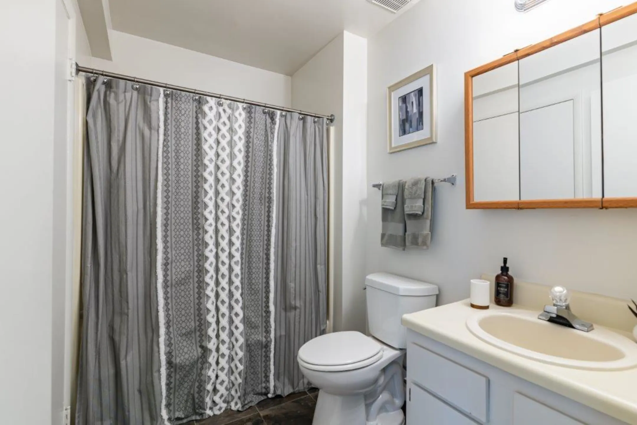 Bathroom - The Landings Apartment Homes - Absecon, NJ