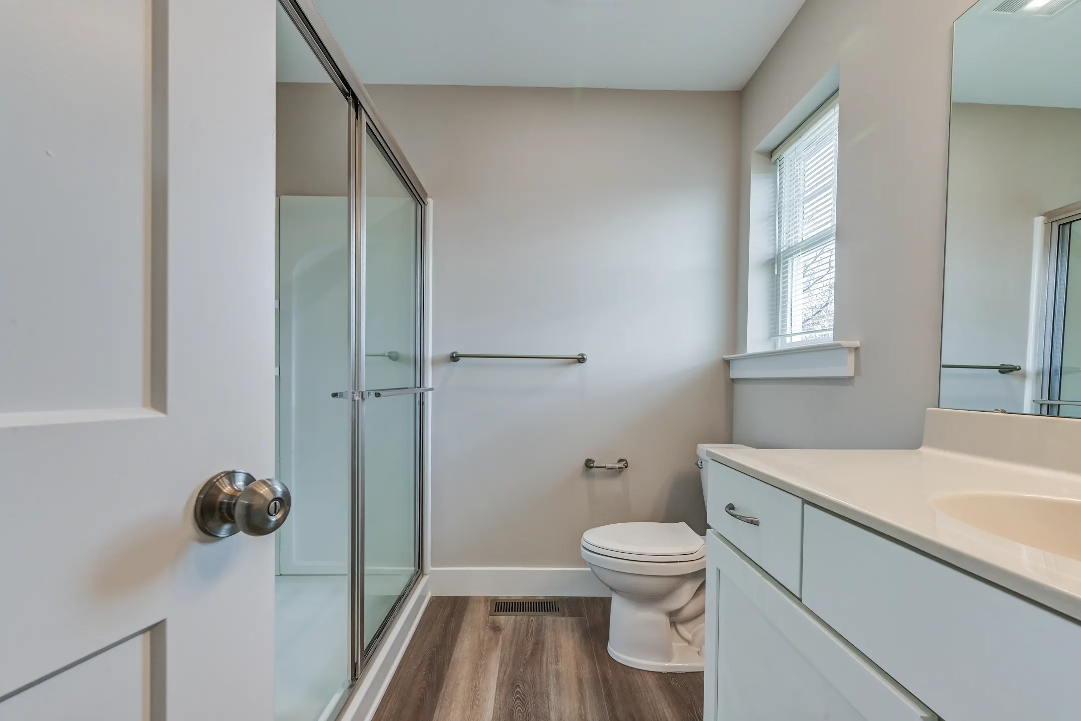 Laurel Hills Townhomes 60 Jefferson Street Easton, PA Townhomes for