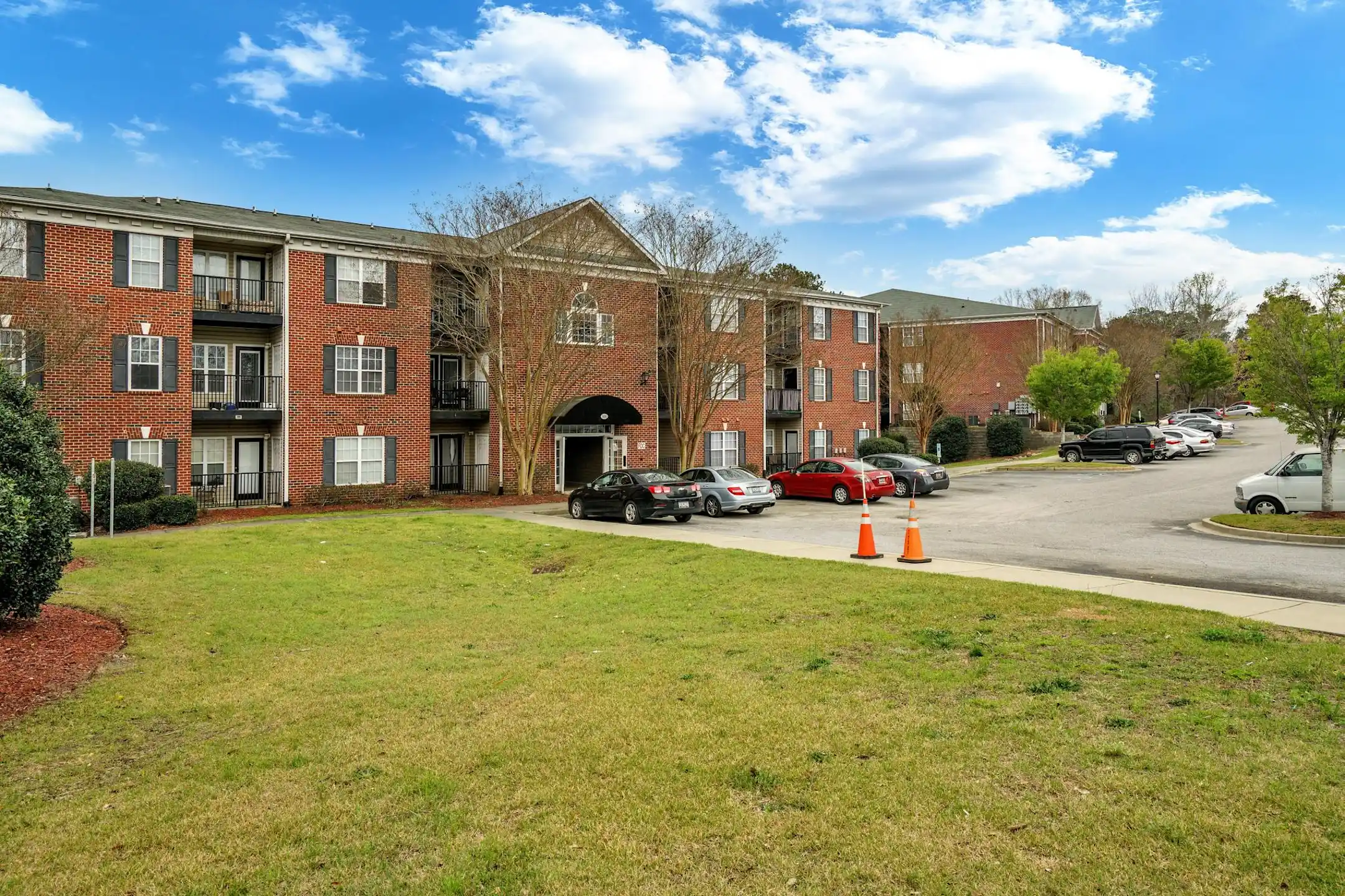 Aria Lake Carolina 4920 Hard Scrabble Rd Columbia, SC Apartments