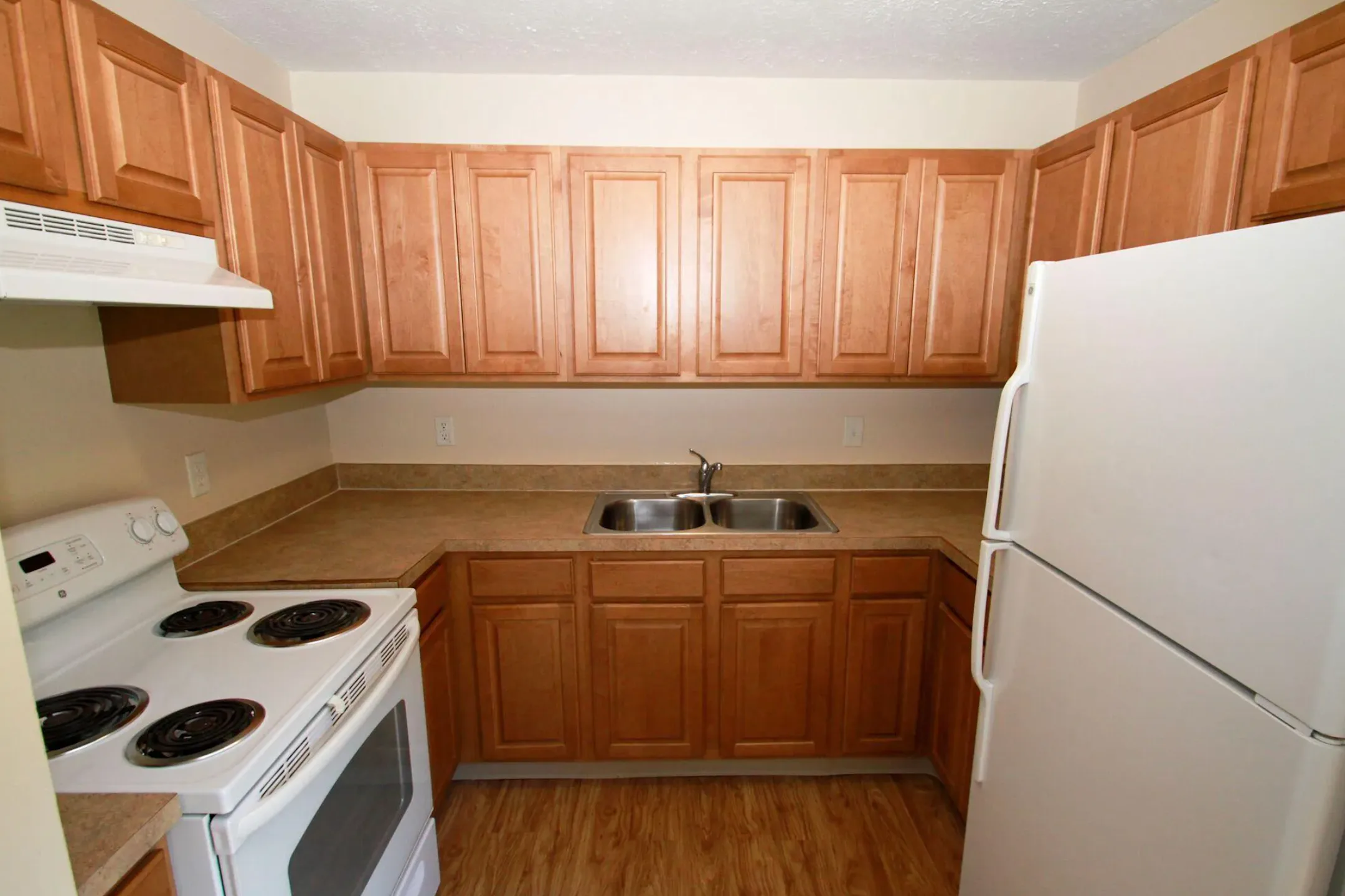 Pleasant Valley Apartments Townhomes Point Pleasant, WV 25550