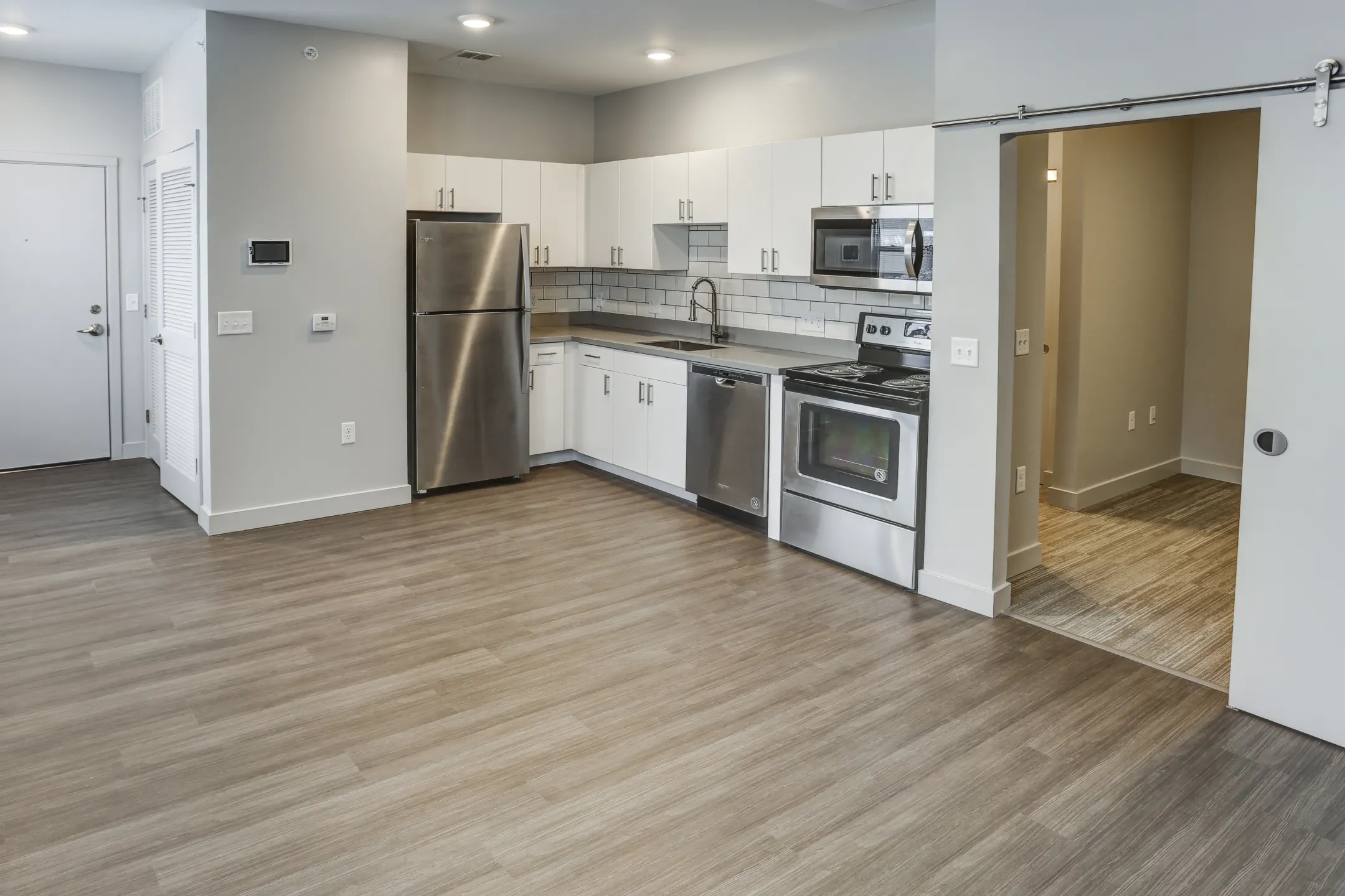 Kitchen - VIDA Apartments & Townhomes - Rochester, NY