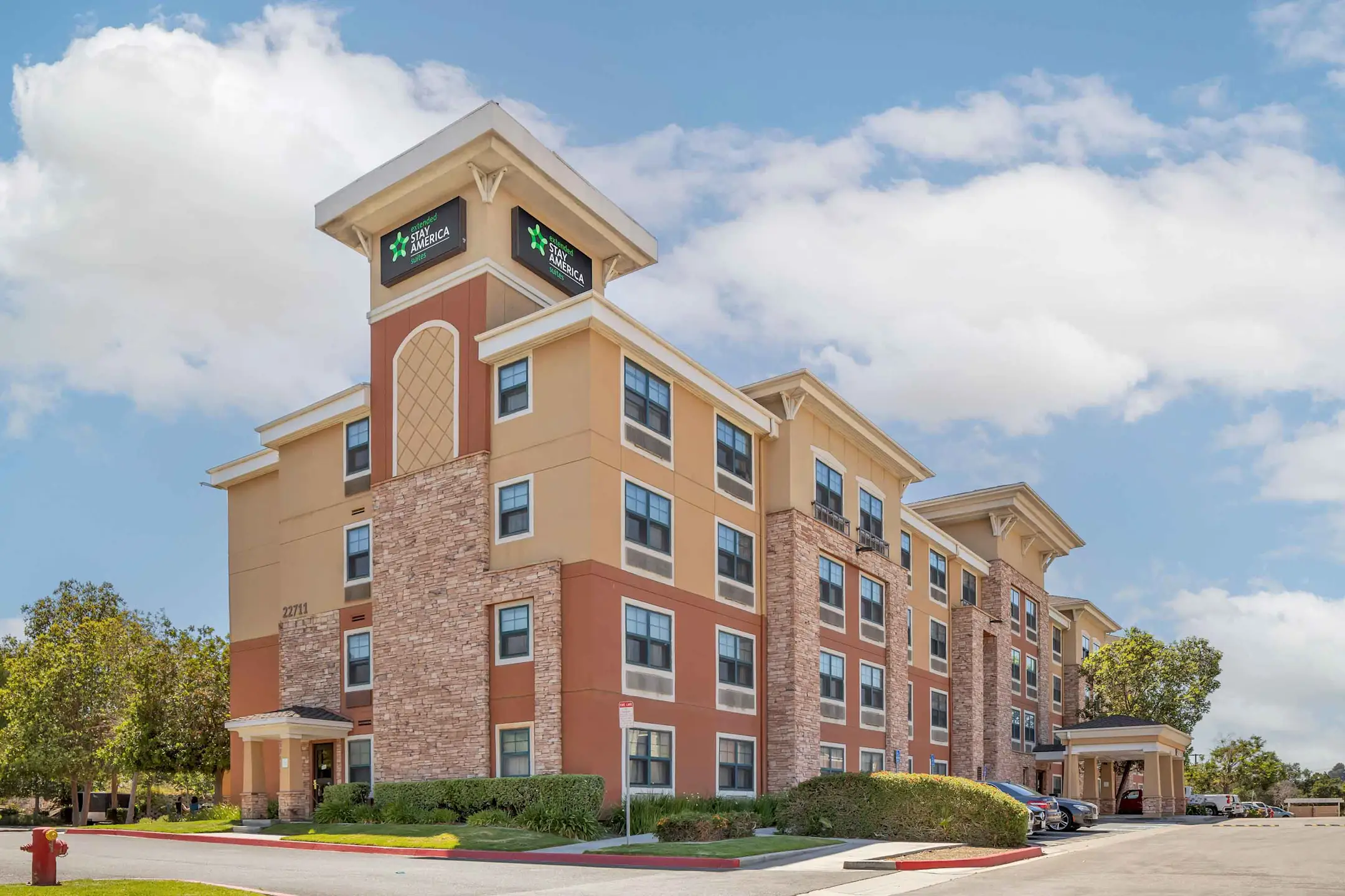 Furnished Studio Orange County Yorba Linda 22711 Oakcrest Circle