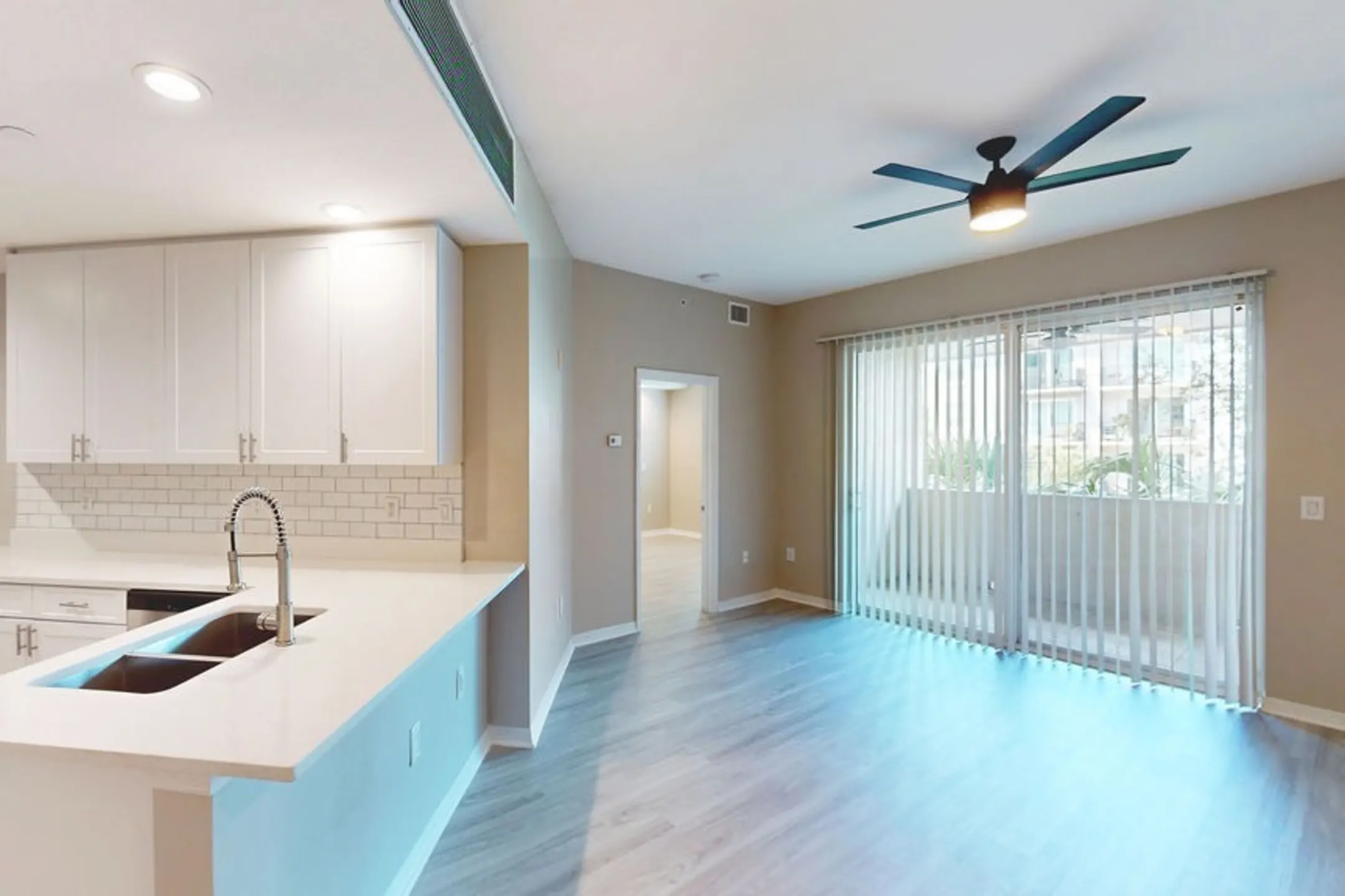 Monteverde at Renaissance Park 1605 Renaissance Commons Blvd