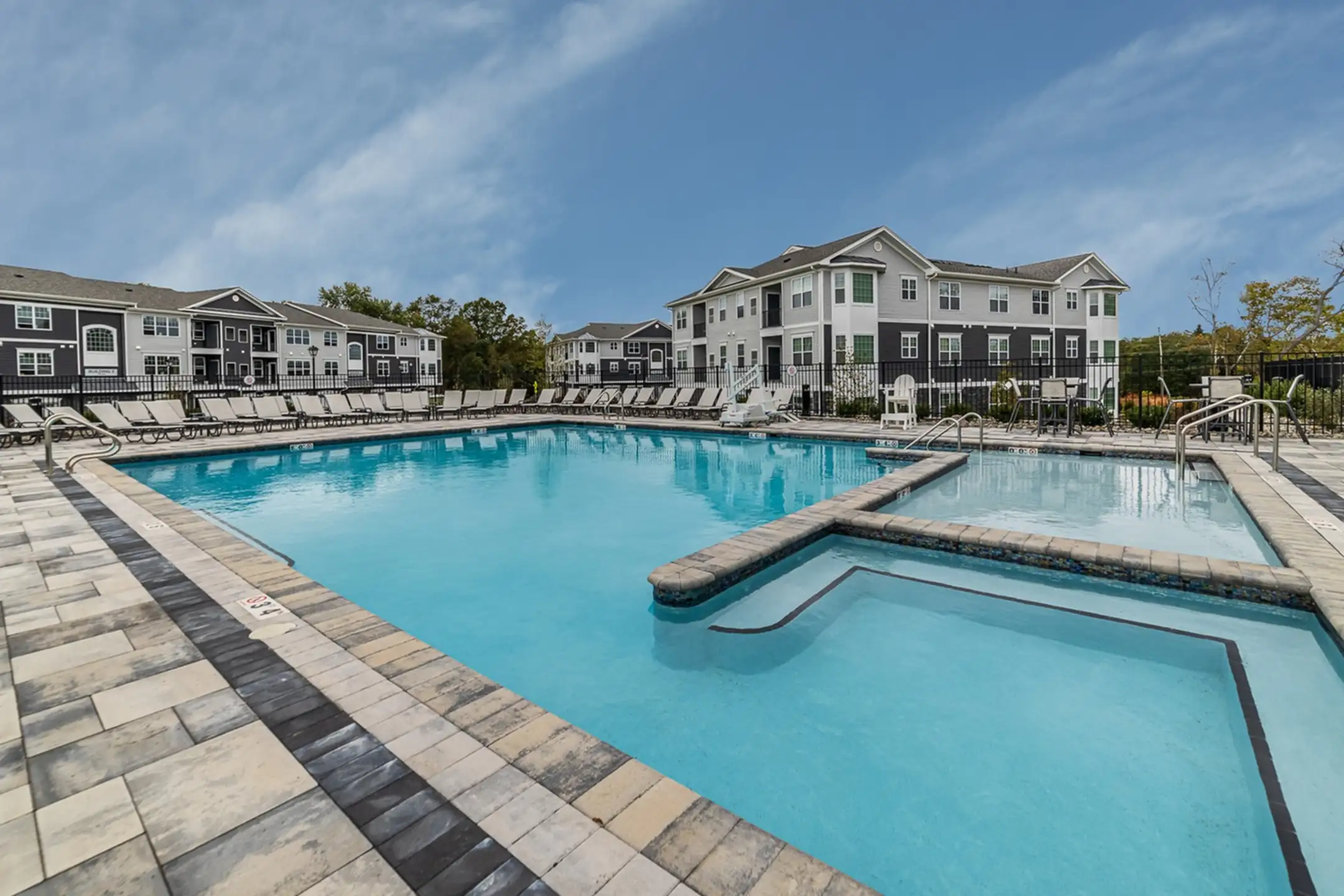 Camelot at Marlboro 98 Lukas Blvd. NJ Apartments for