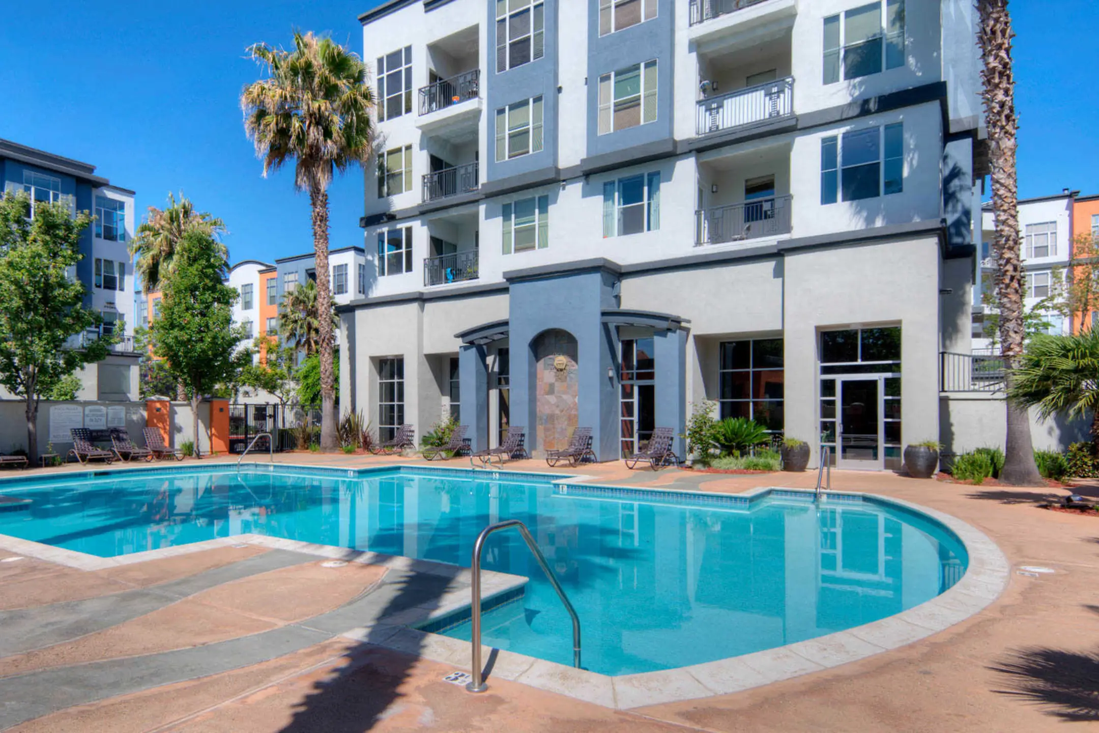 Archstone Fremont Center Apartments Fremont, CA 94538