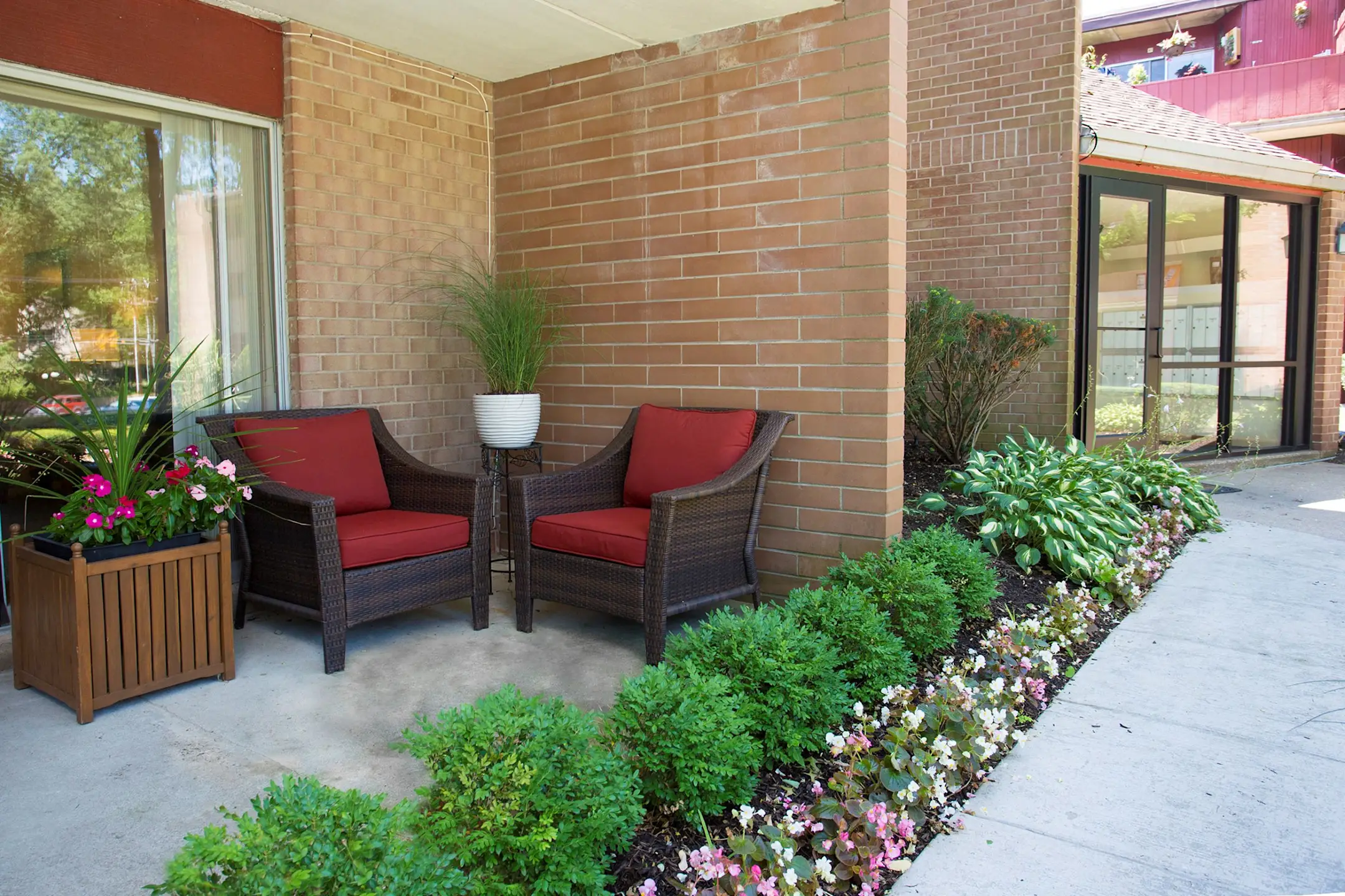 Radcliff House Apartments Bryn Mawr, PA 19010