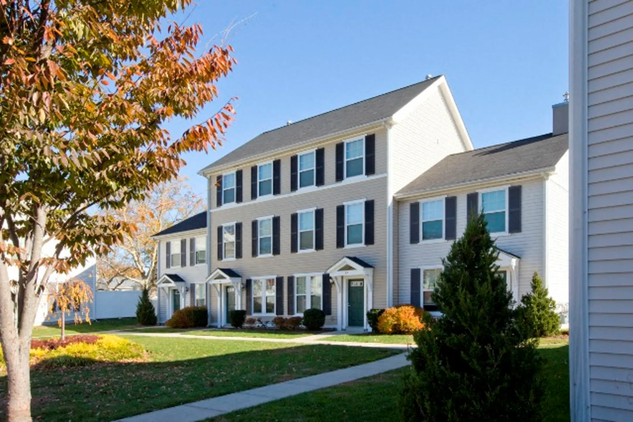 Southwood Square Apartments Stamford, CT 06902
