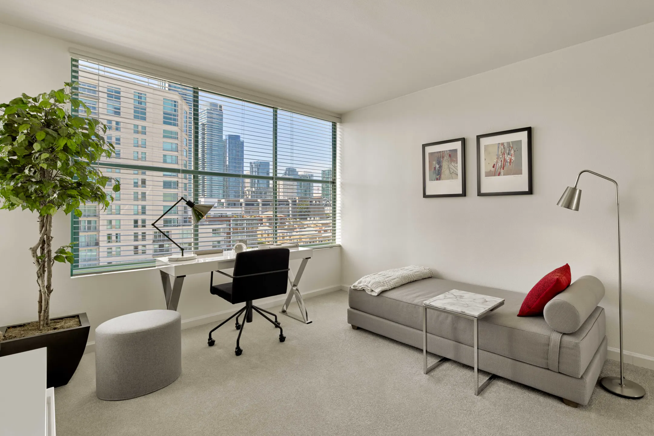 Living Room - South Beach Marina Apartments - San Francisco, CA