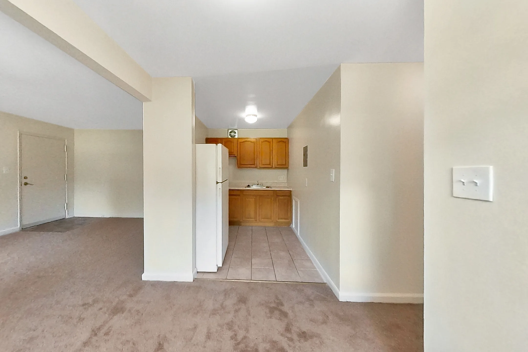 Queensbury Park/Oliver Gardens Apartments Hyattsville, MD 20781