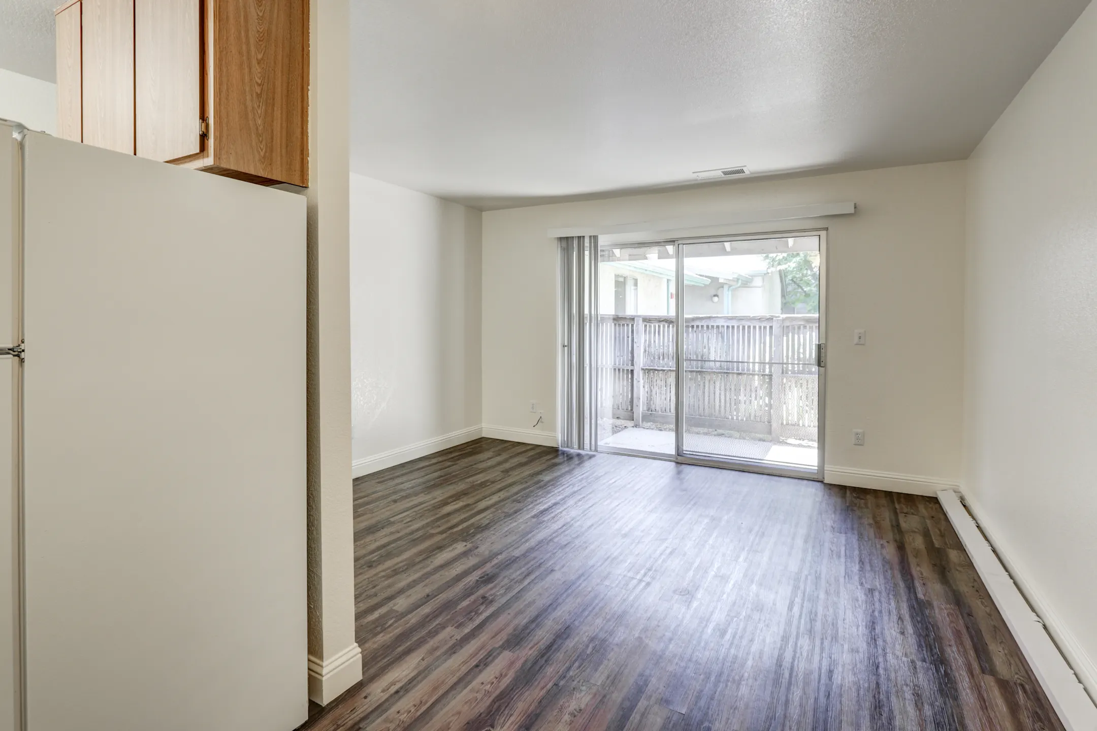 Valley Oaks Apartments Galt, CA 95632