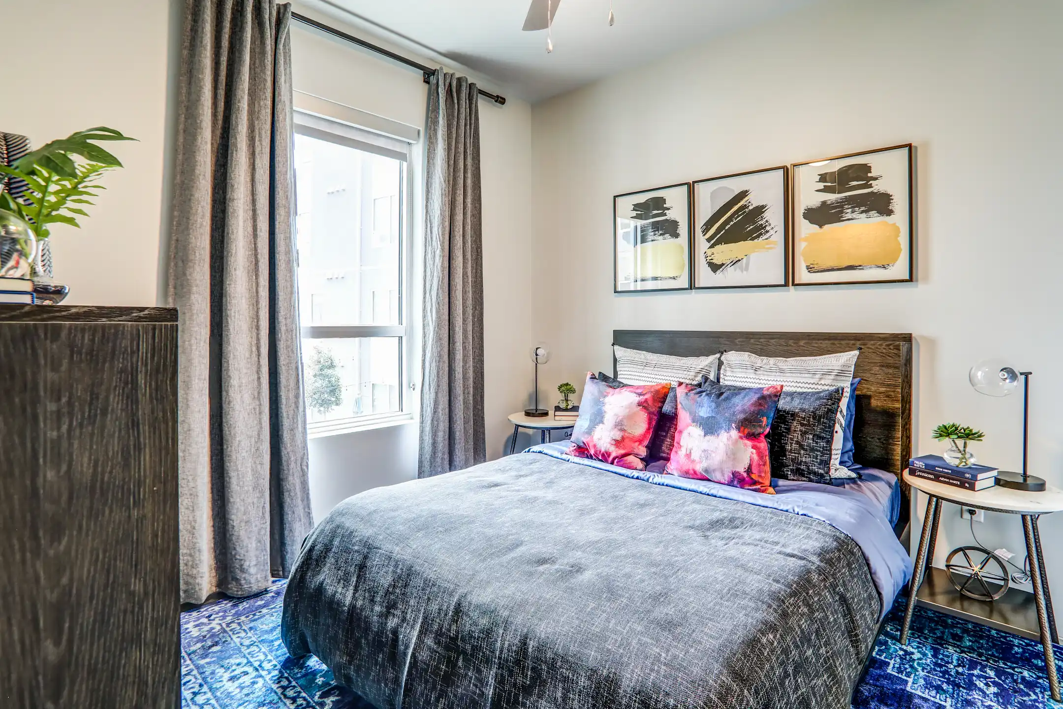 2424 Tulane 2424 Tulane Ave New Orleans, LA Apartments for Rent Rent.