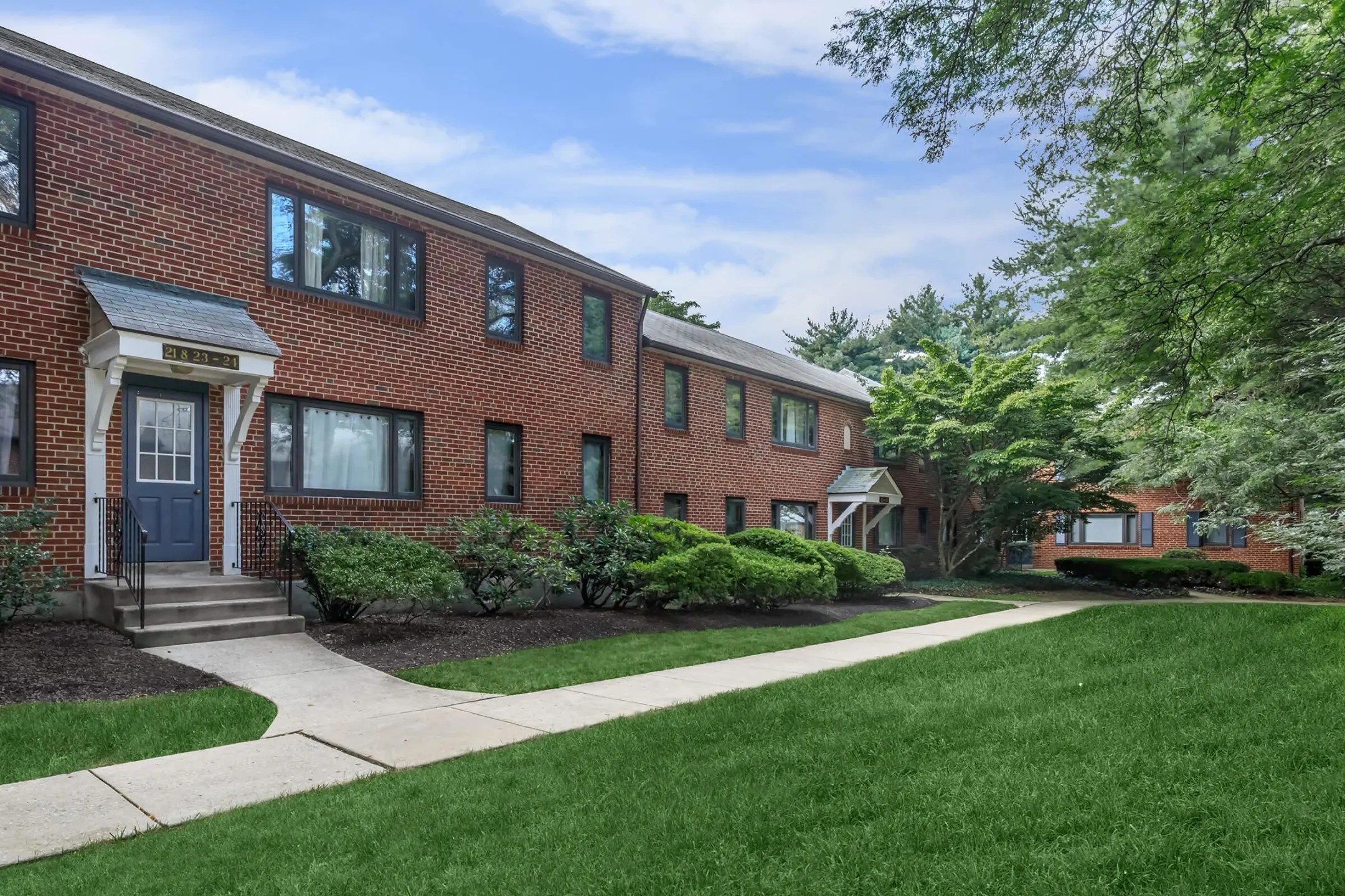 Drexelbrook Residential Community Apartments - Drexel Hill, PA 19026