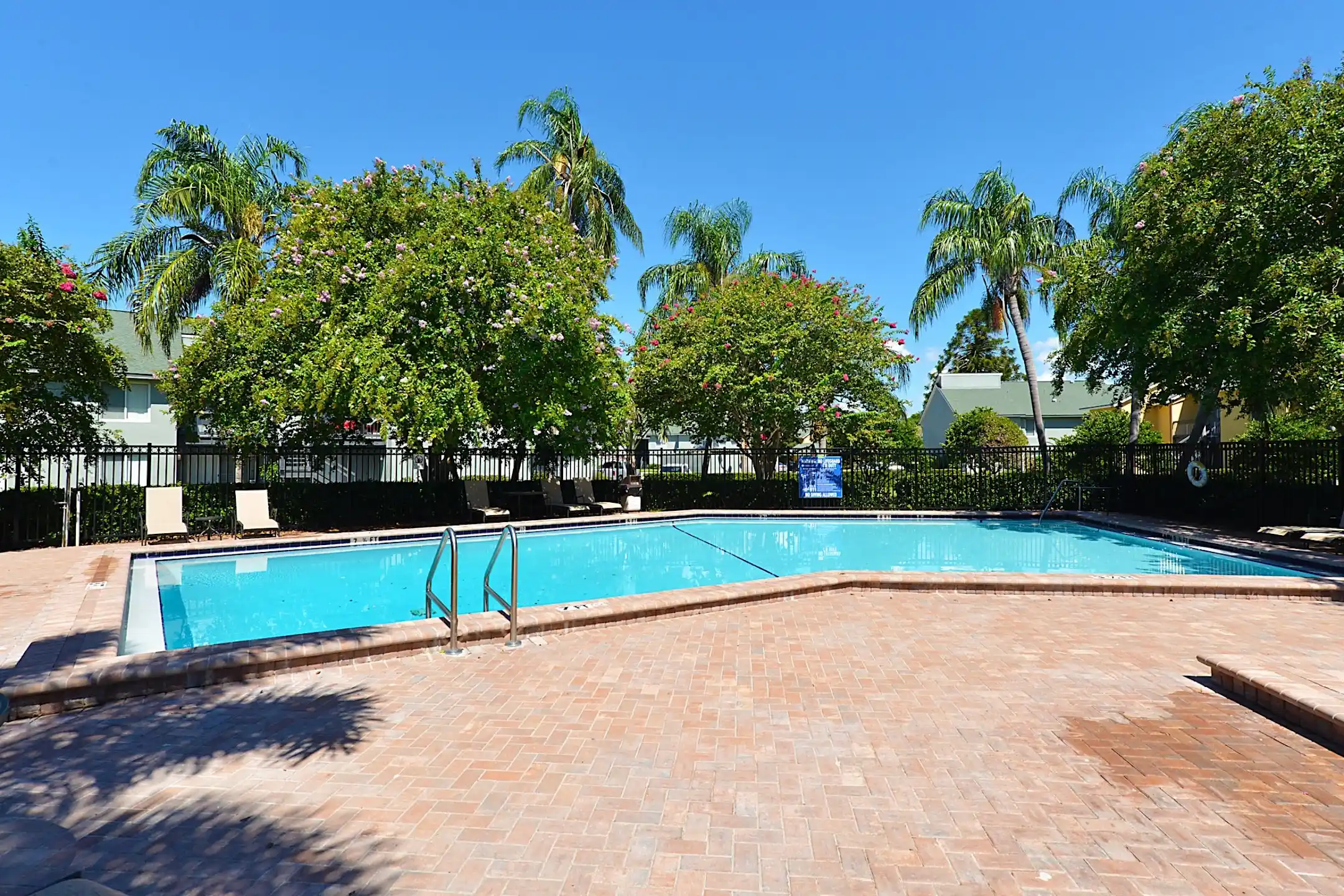 Alta Mar at Broadwater Apartments Saint Petersburg, FL 33711