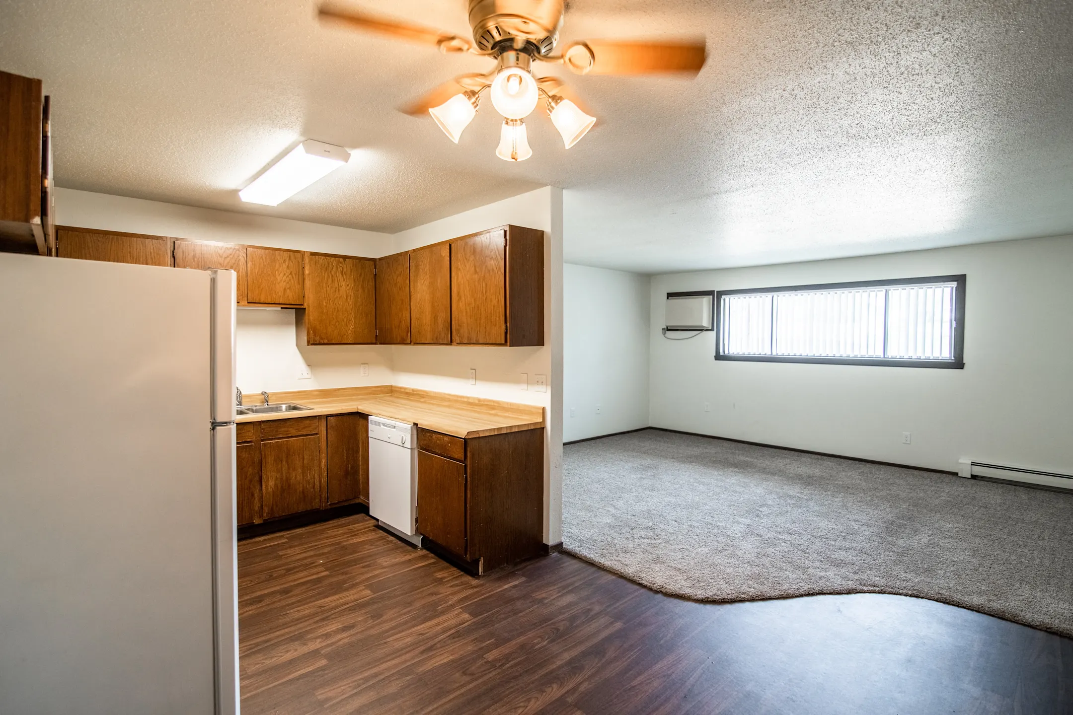 Rosser 2902 East Rosser Avenue Bismarck, ND Apartments for Rent Rent.