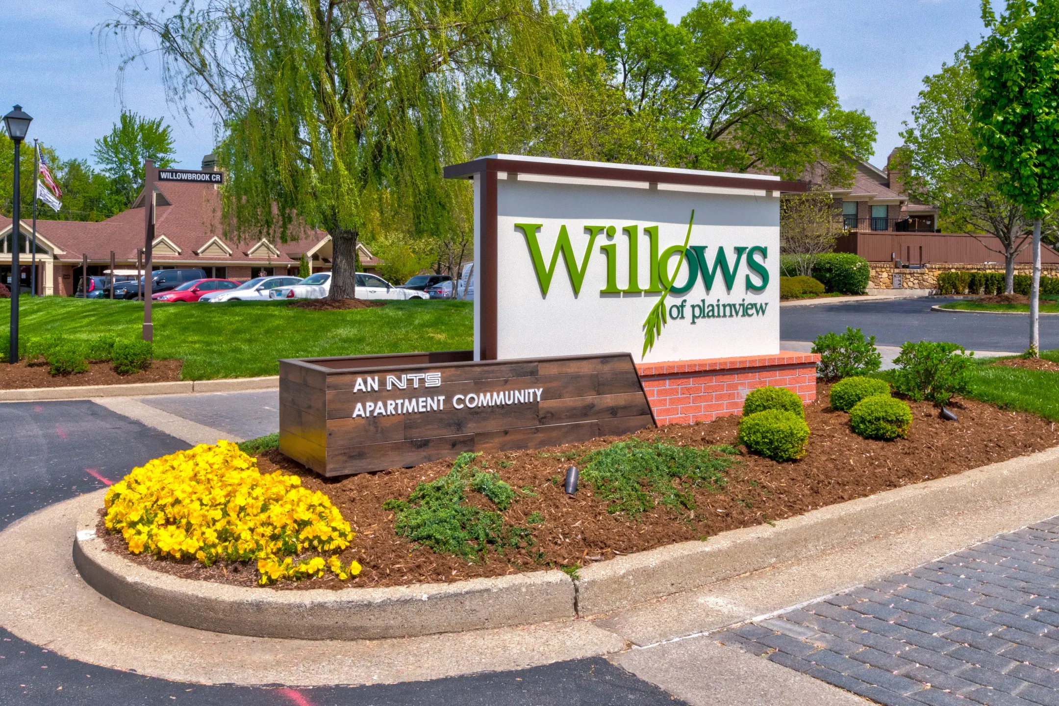 Community Signage - The Willows Of Plainview - Louisville, KY