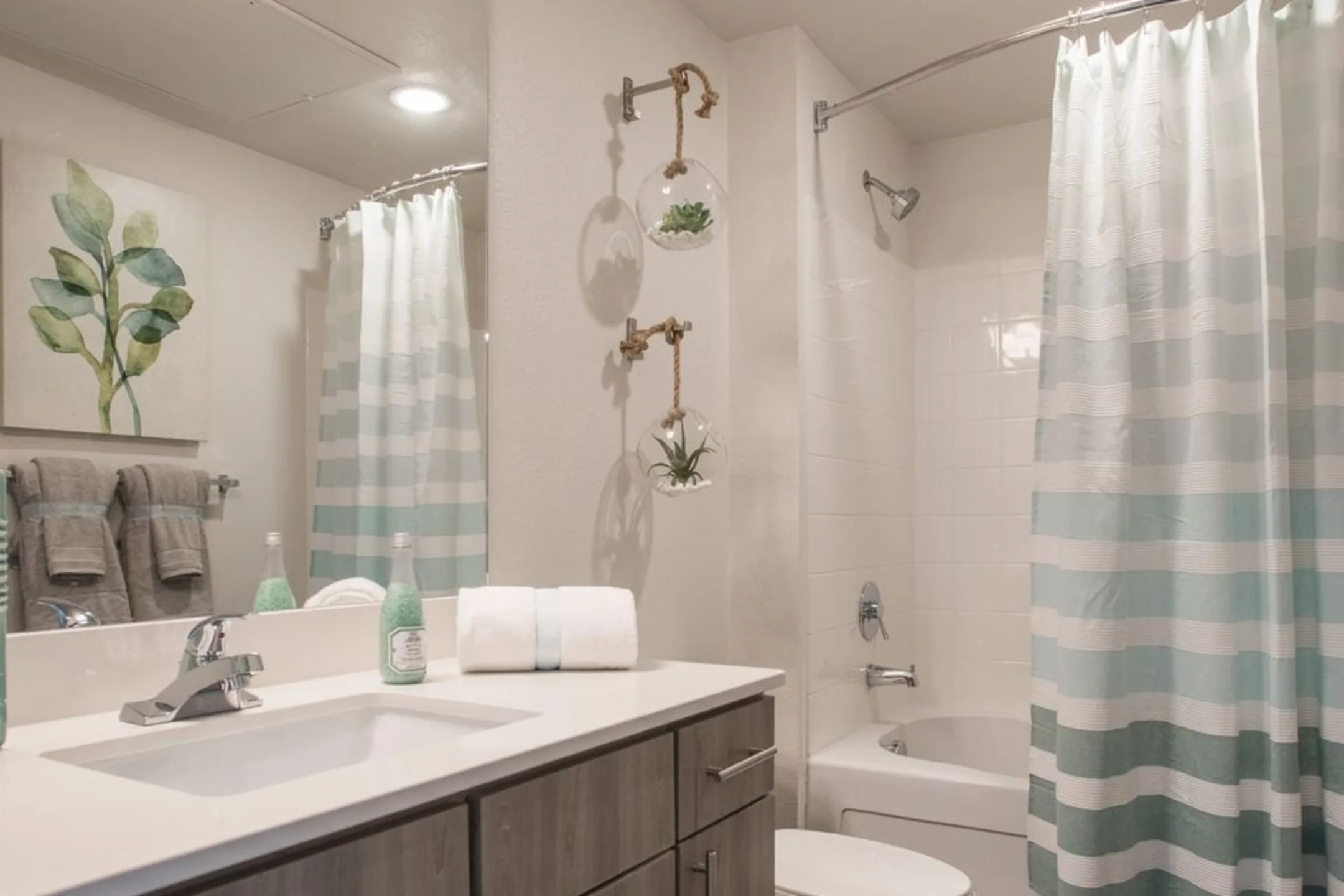 Avalon Southlands 6855 S Langdale St Aurora, CO Apartments for Rent