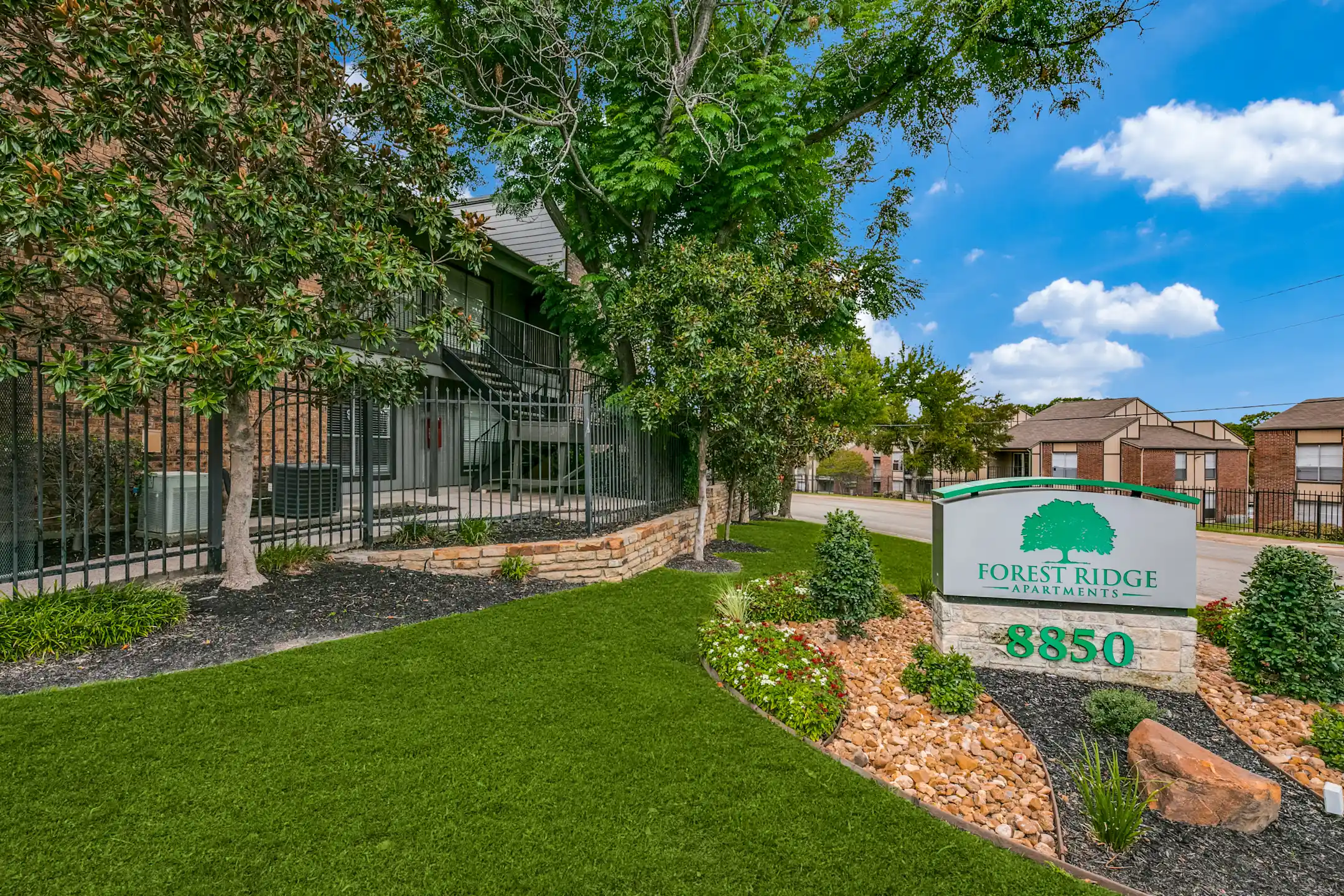 Forest Ridge Apartments 8850 Fair Oaks Crossing Dallas, TX