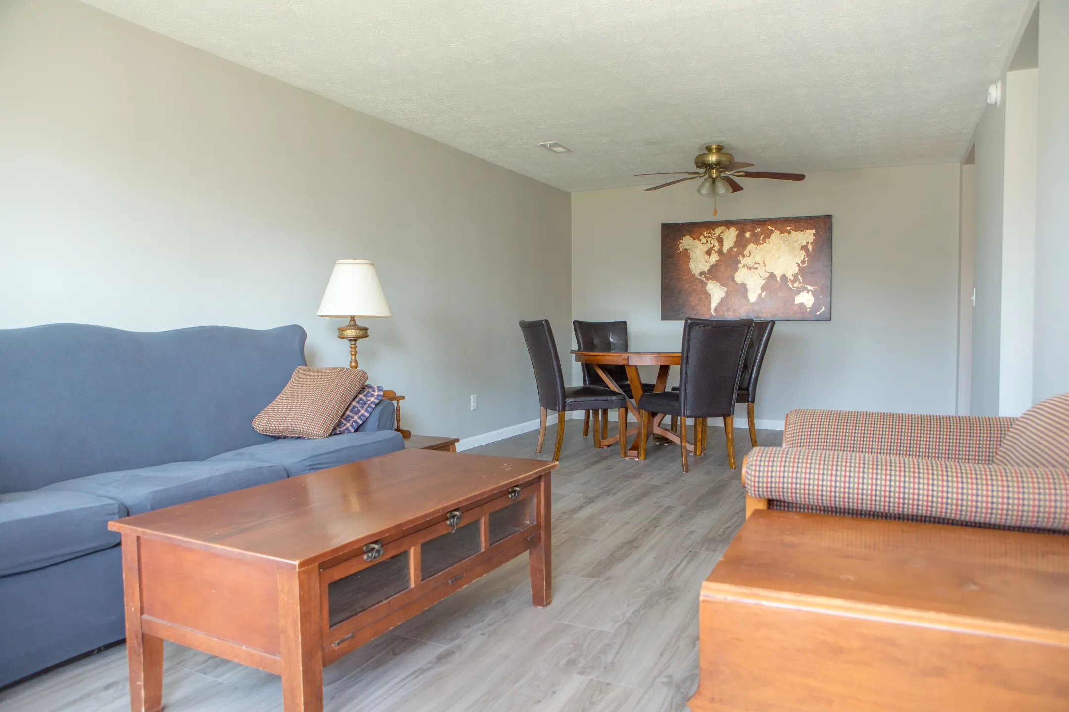 Living Room - Meadowood Apartments - Flatwoods, KY