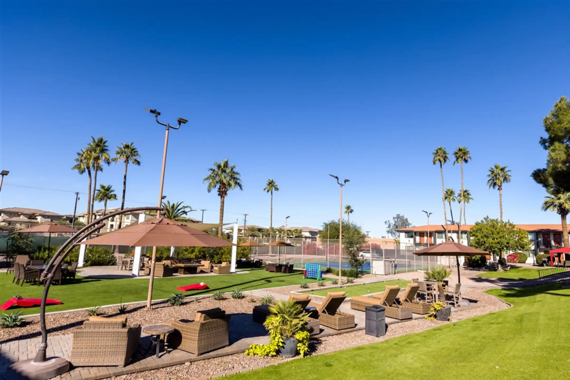Scottsdale Park Suites 1251 N Miller Rd Scottsdale, AZ Apartments