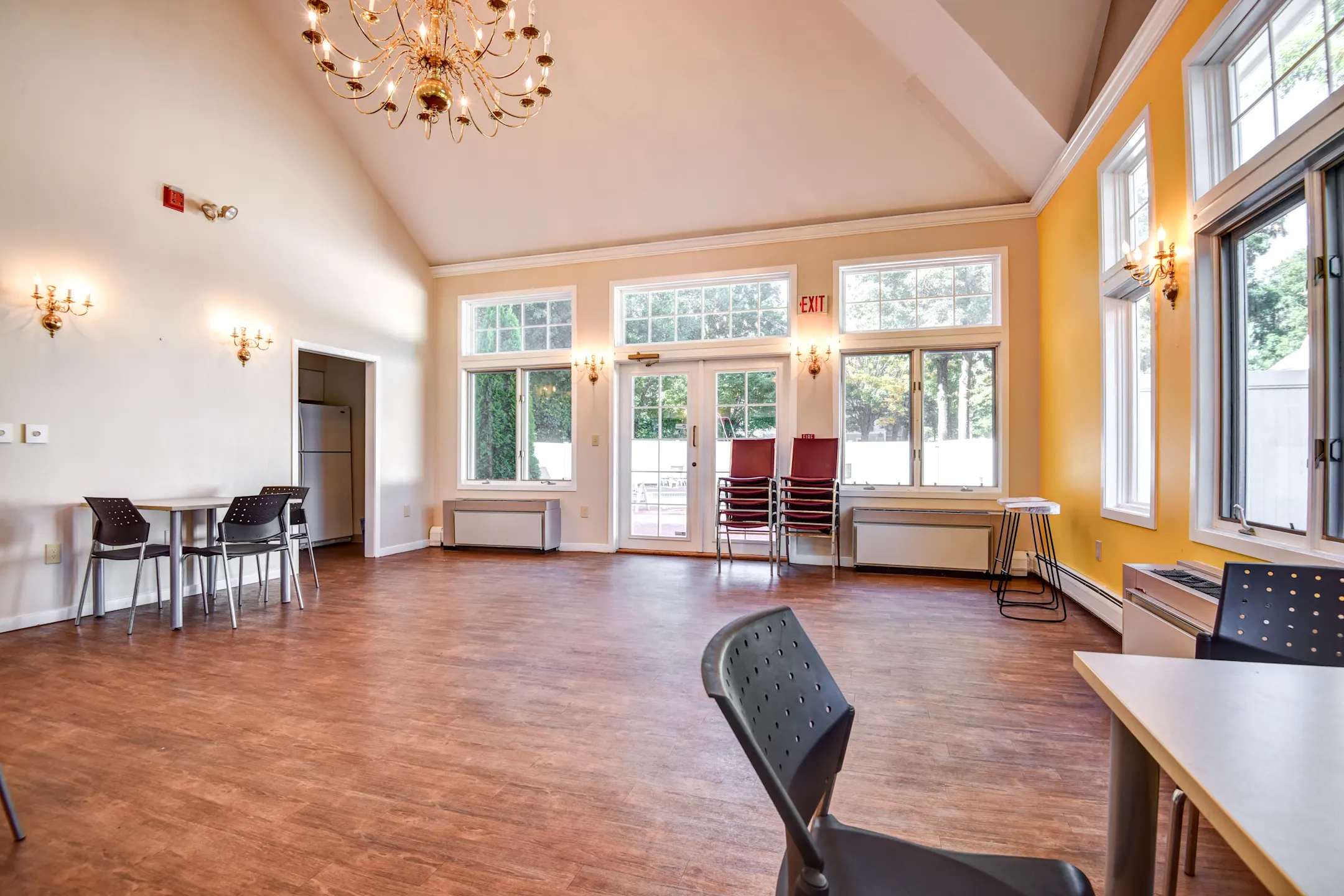 Littlebrook Apartments 100 Tower St Hudson, MA Apartments for Rent