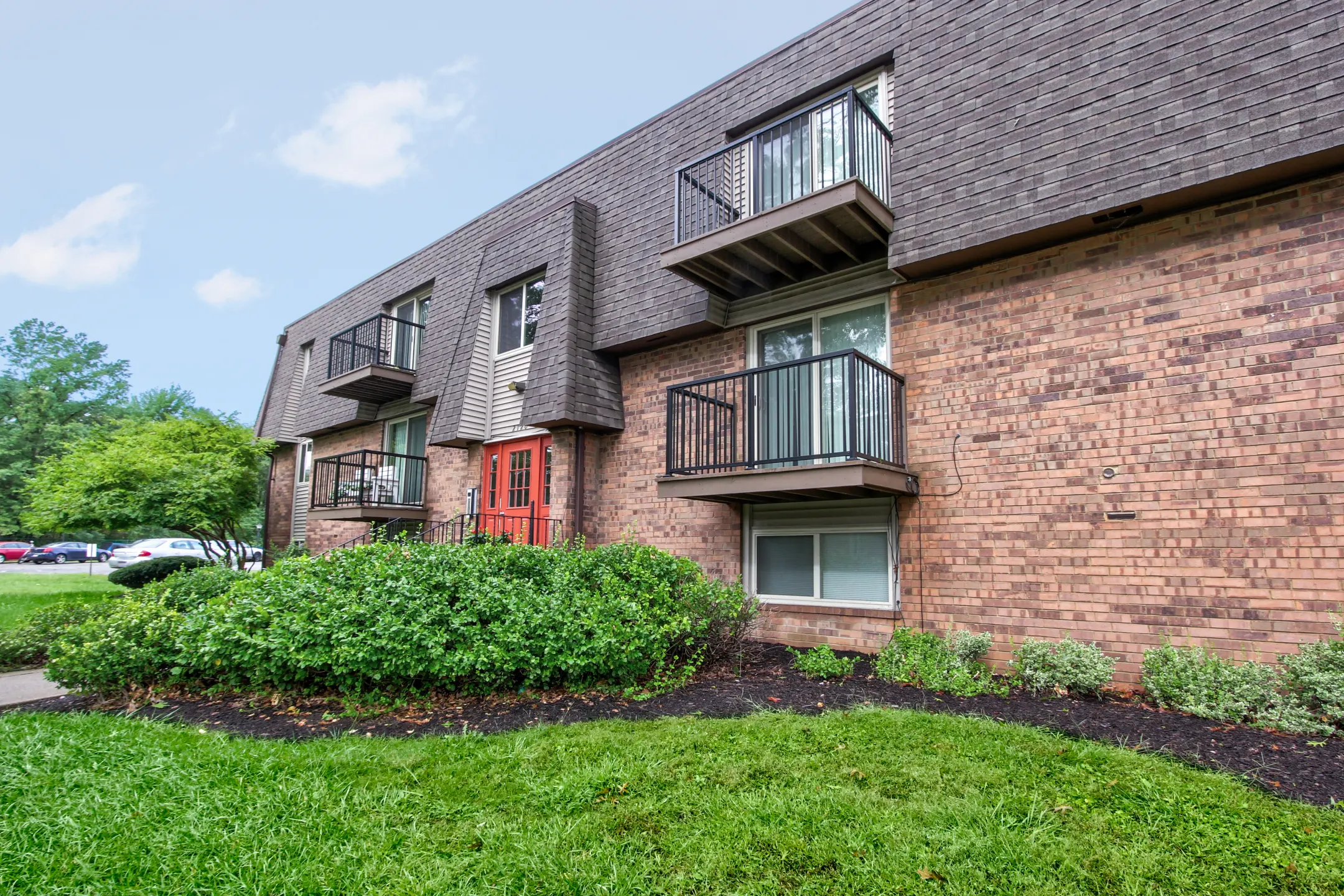 Building - Peppertree Apartments - Niles, OH