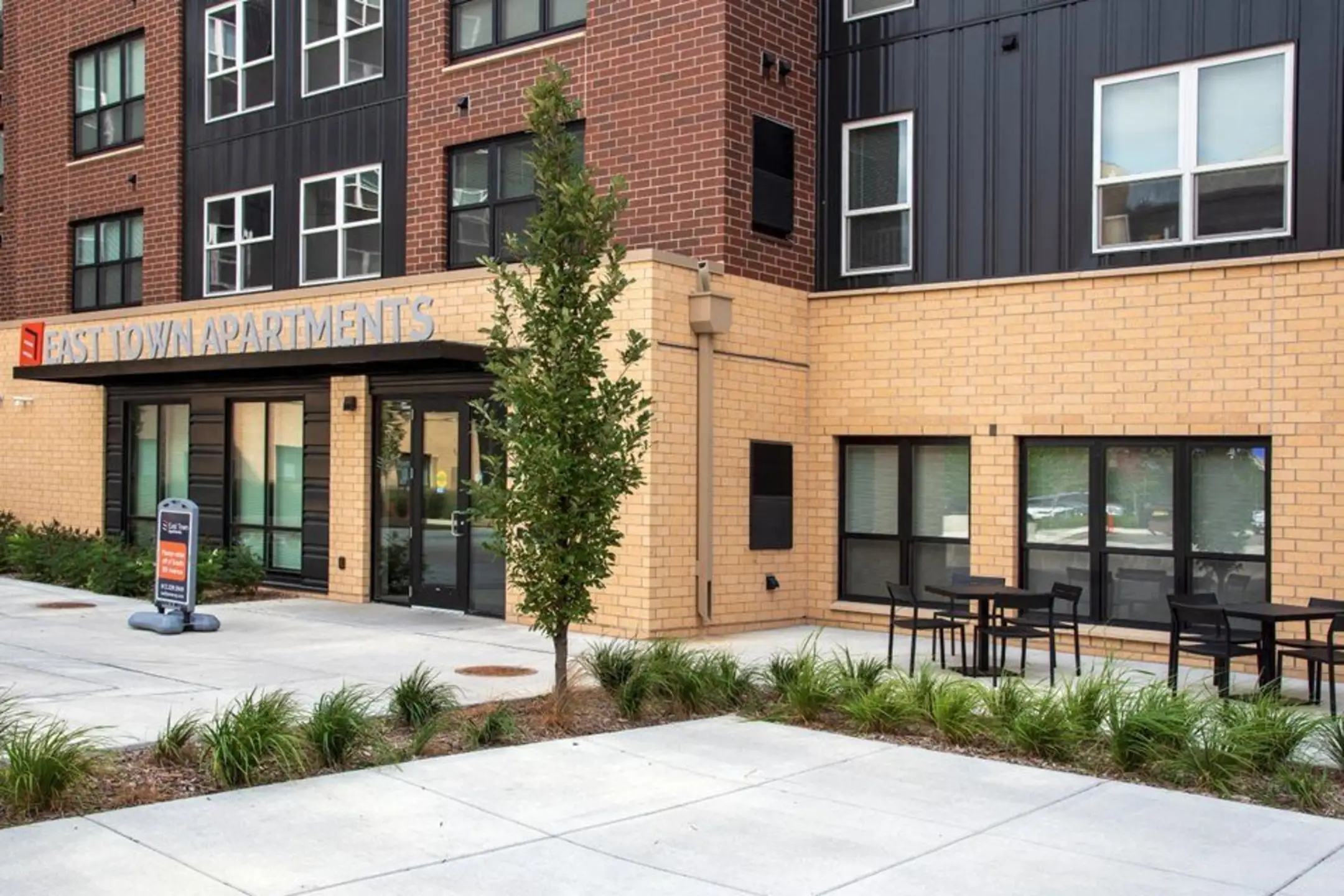 East Town Apartments 618 S. 9th Ave Minneapolis, MN Apartments for