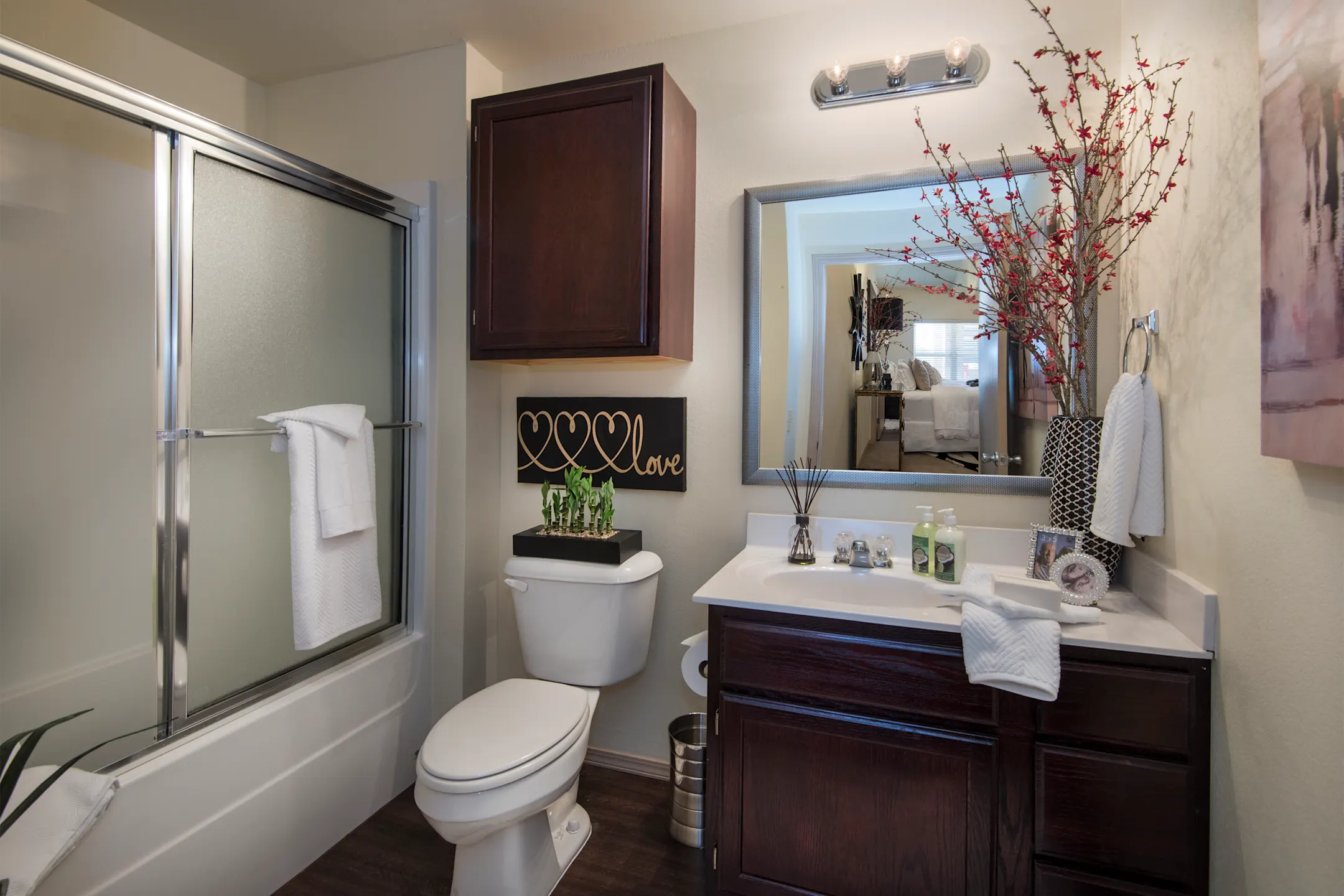 The Greens at Lake Overholser 9900 U.S. Route 66 Yukon, OK Apartments for Rent Rent.