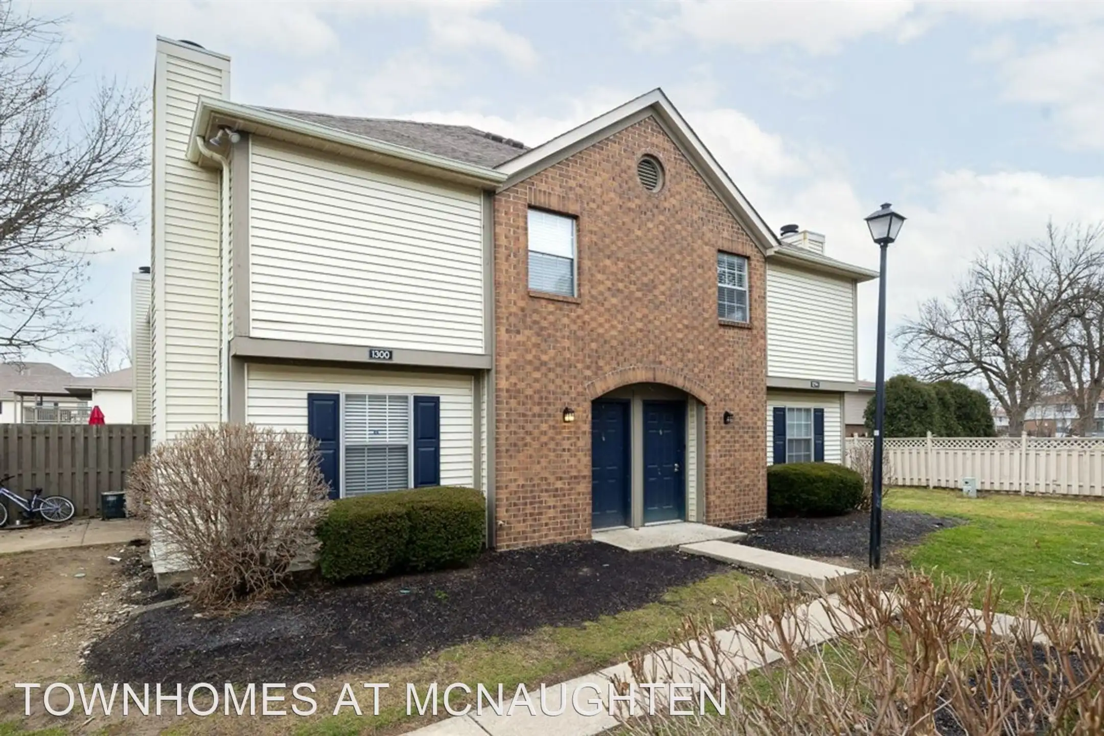 Townhomes at McNaughten Apartments Columbus, OH 43232