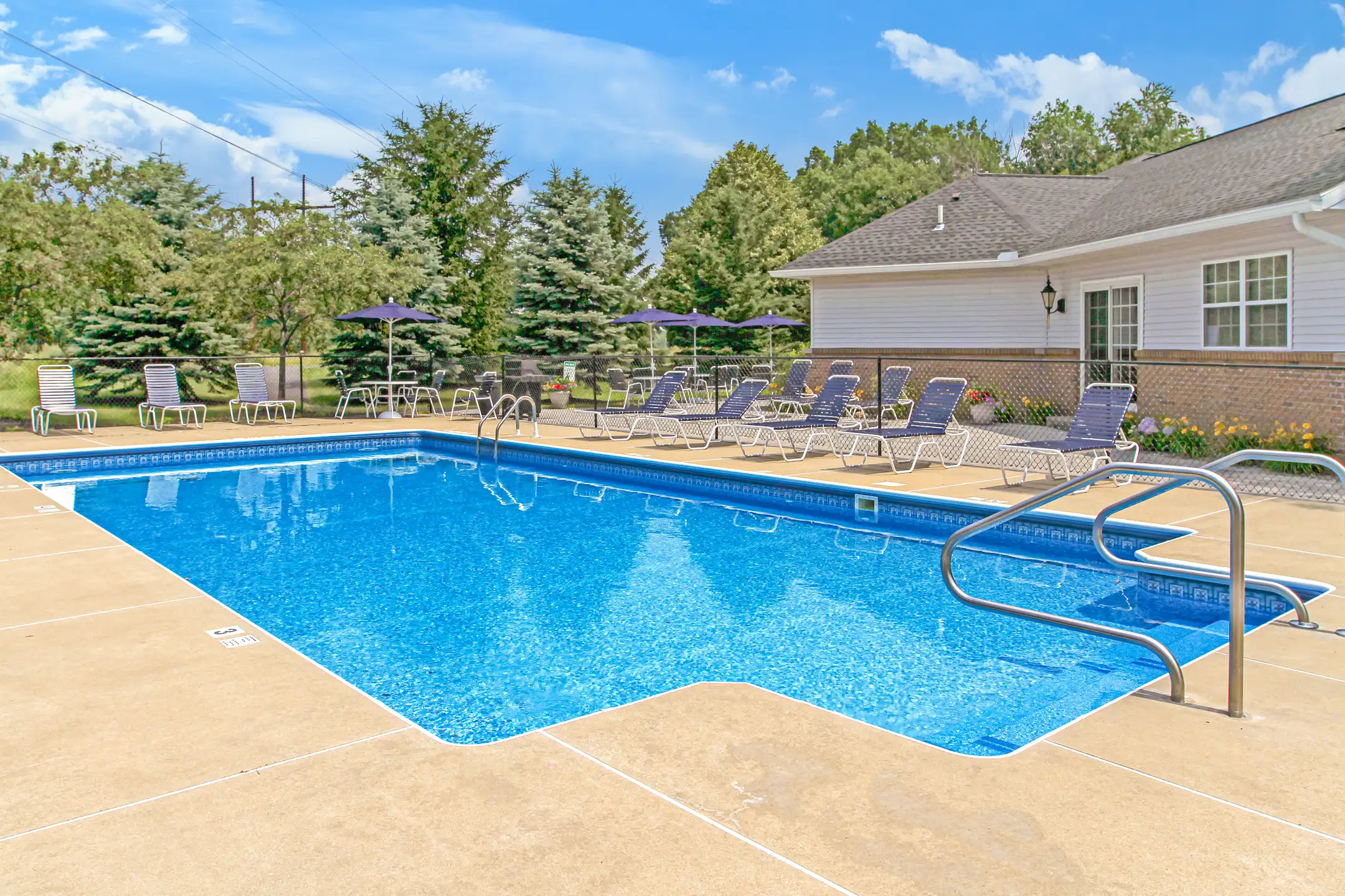 Stonegate 5000 Stonegate Dr Rensselaer, NY Apartments for Rent Rent.