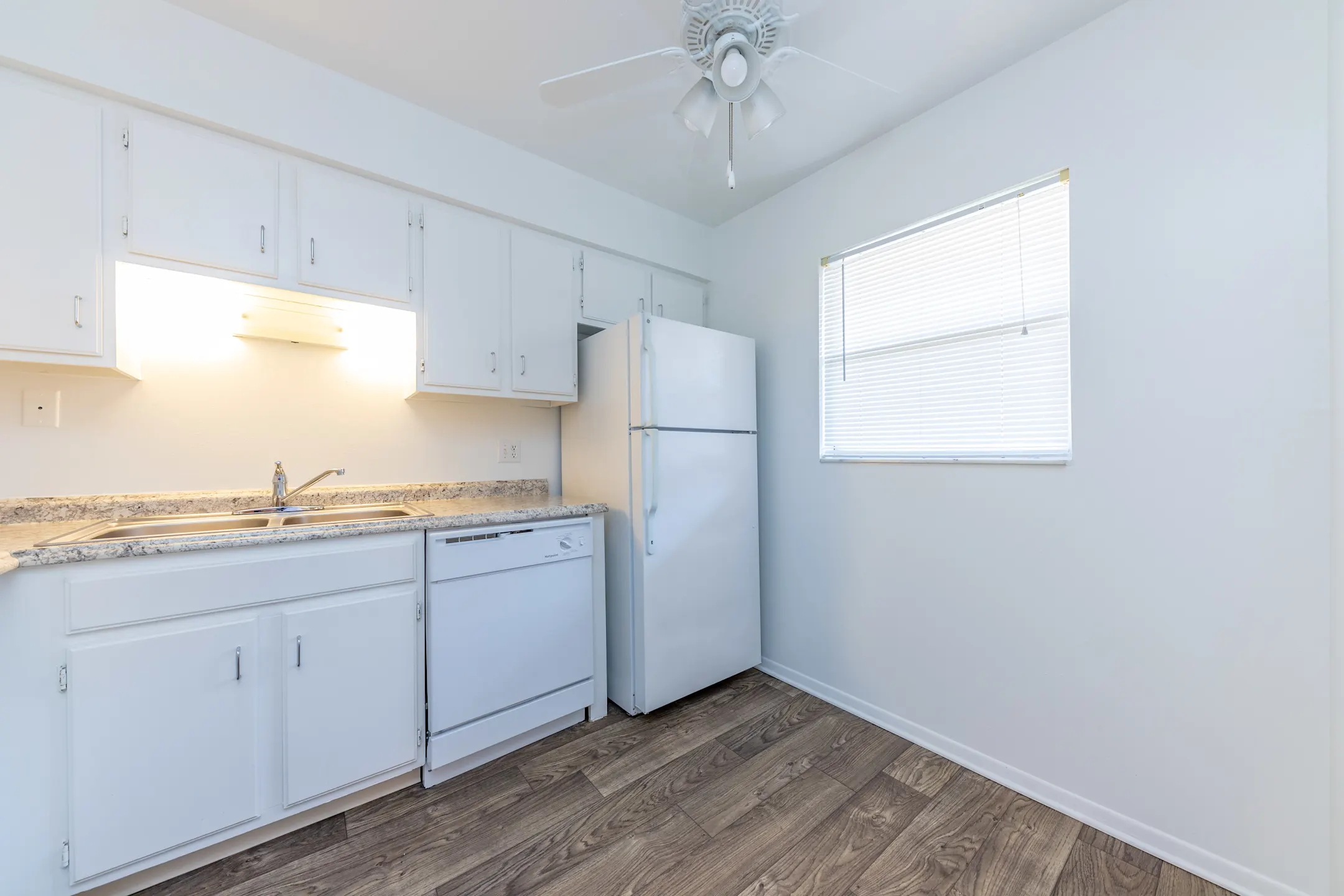 Gulf Gate 6551 Gulf Gate Pl Sarasota, FL Apartments for Rent Rent.