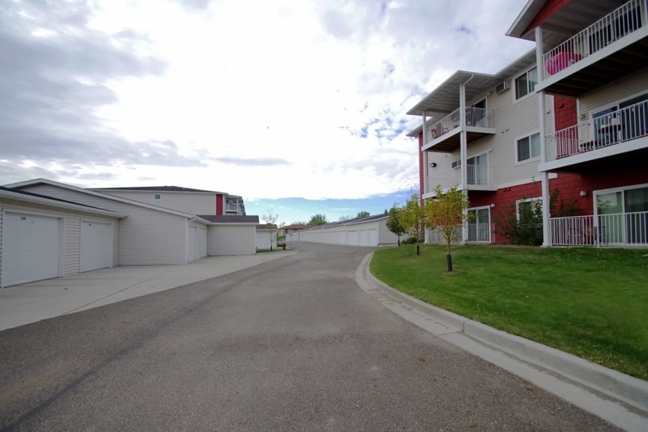 BelCastle Apartments - Bismarck, ND