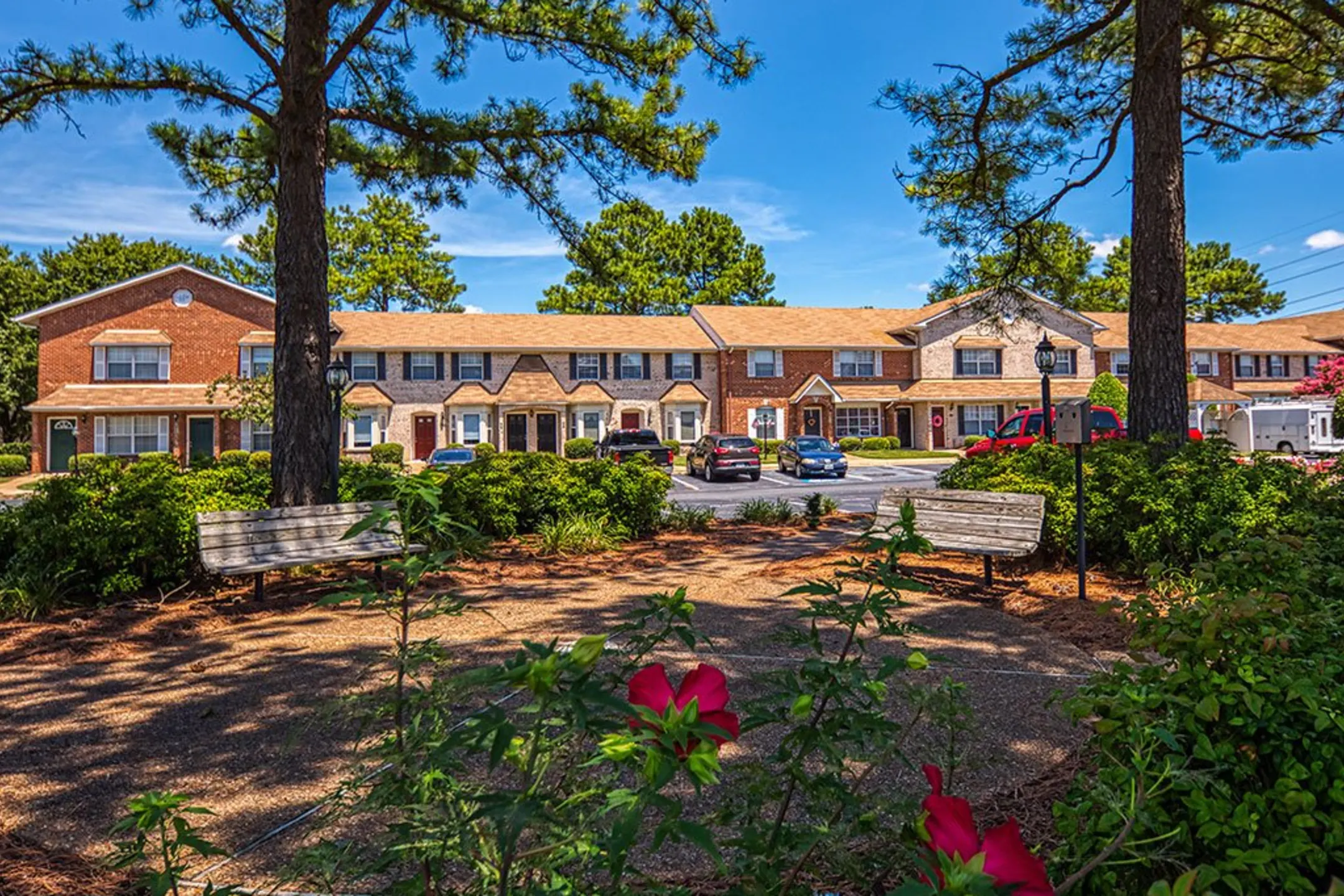 Holly Point Apartments Chesapeake, VA 23325