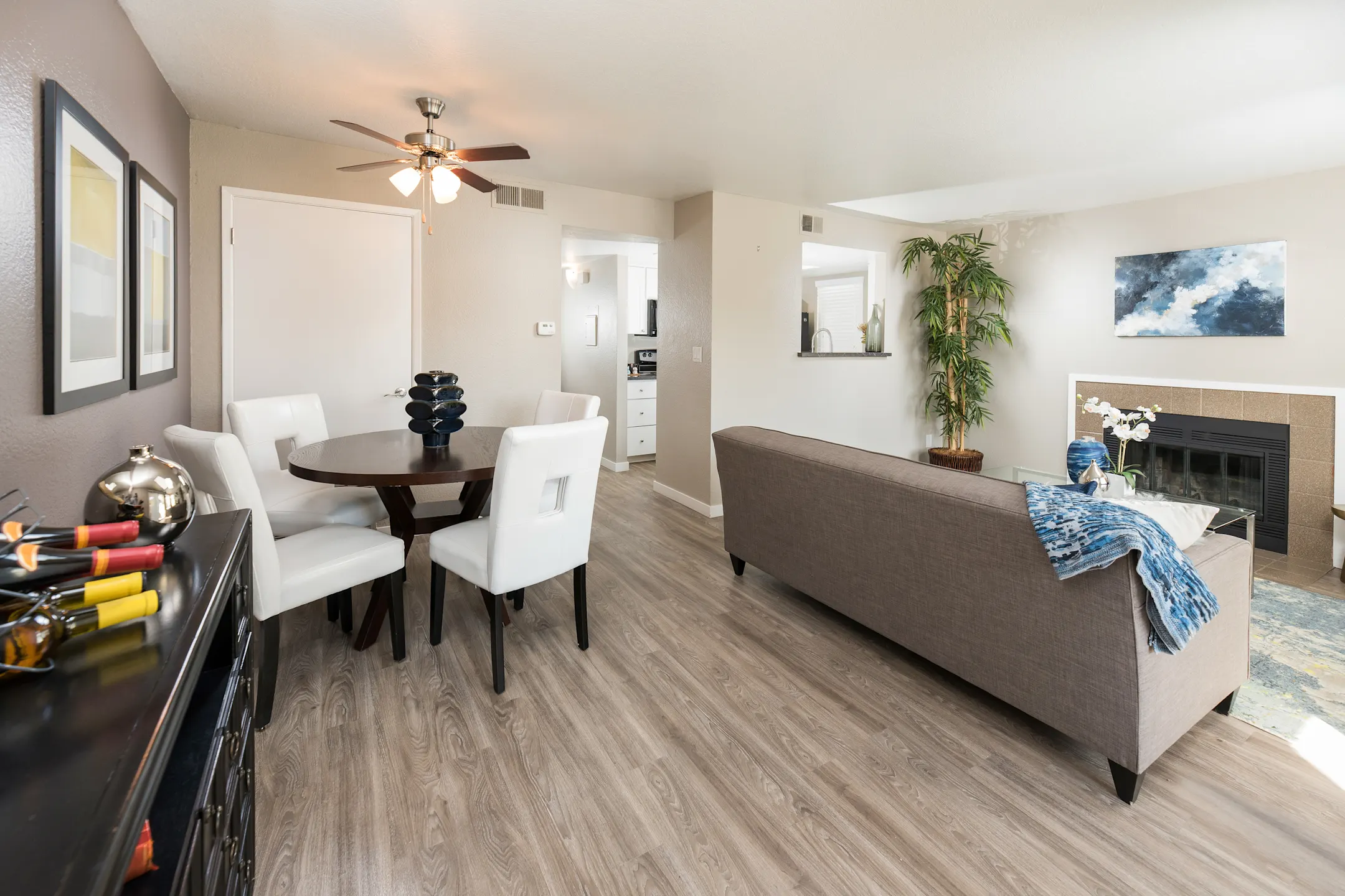 Diamond Hillside Apartments 2205 E Leland Rd Pittsburg, CA