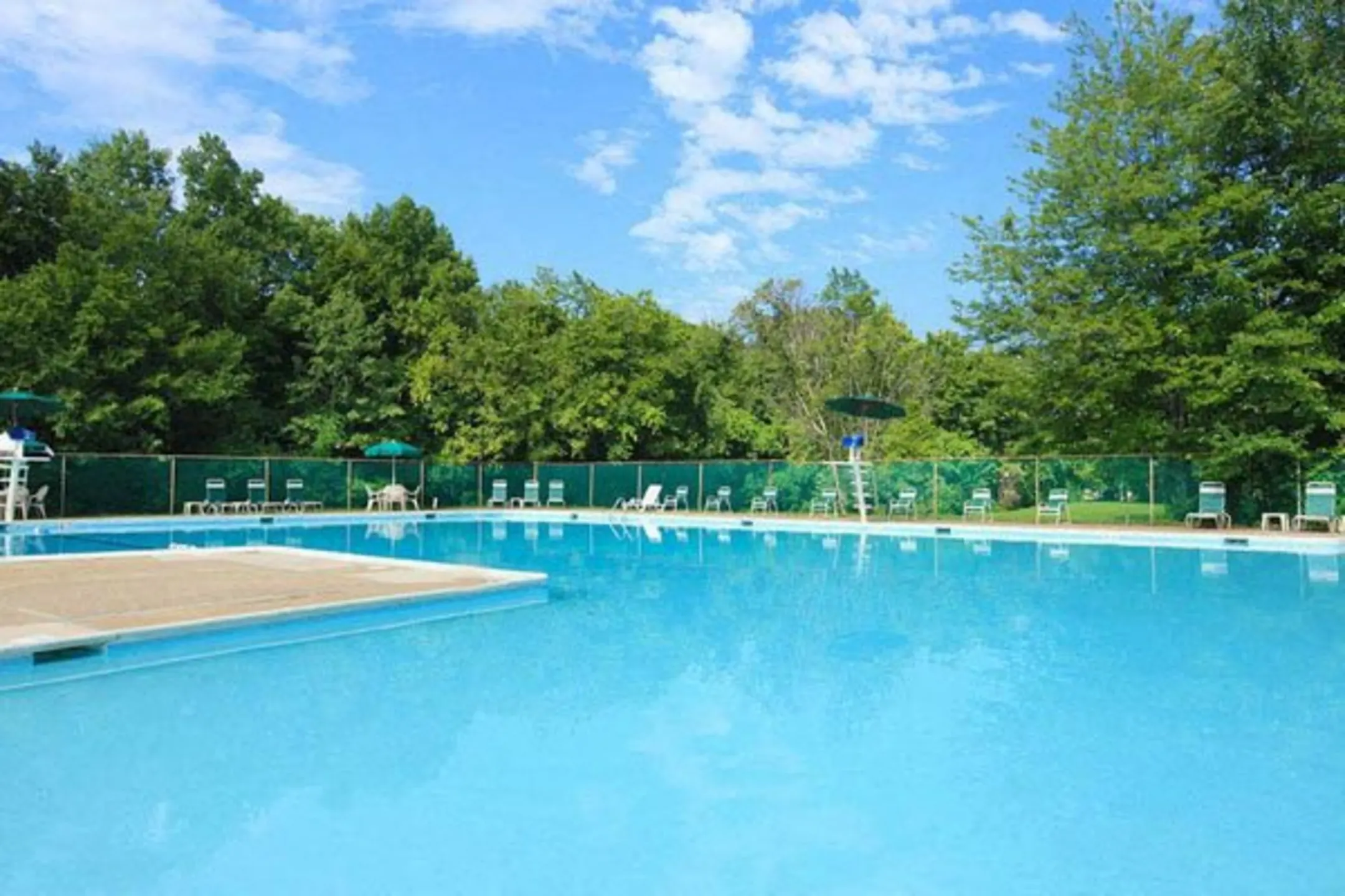 Pool - Cedar Gardens & Towers Apartments & Townhomes - Windsor Mill, MD