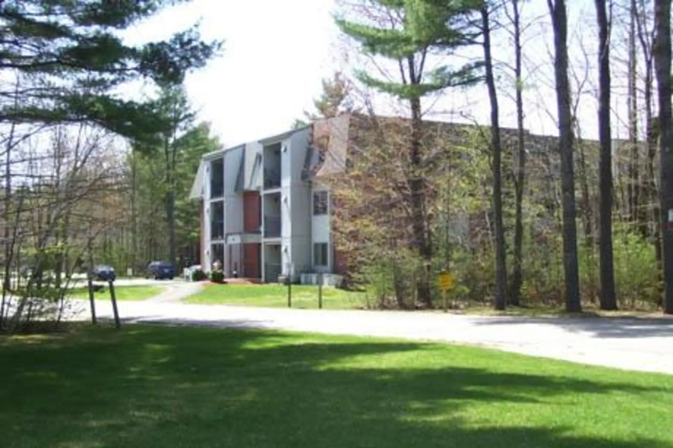 Partridge Green Apartments 29 Partridge Green Way Rochester, NH