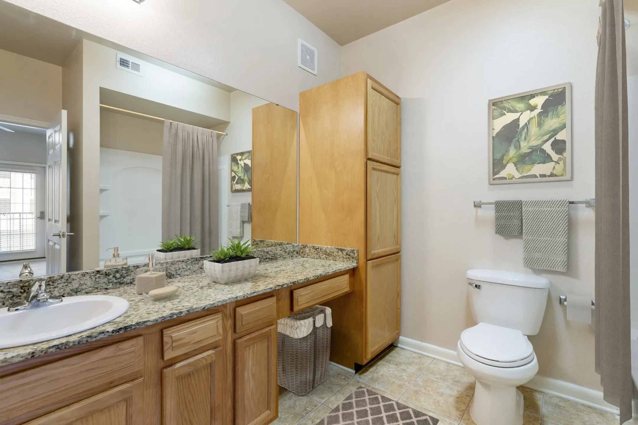 Bathroom - Villaggio - Bossier City, LA