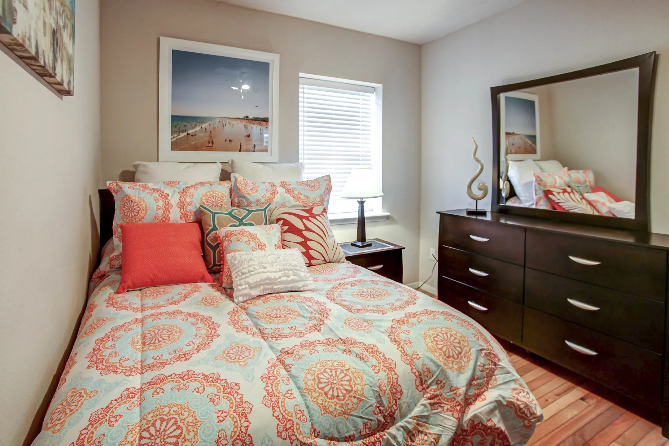 Bedroom - Waters Mark Apartments - Gulfport, MS