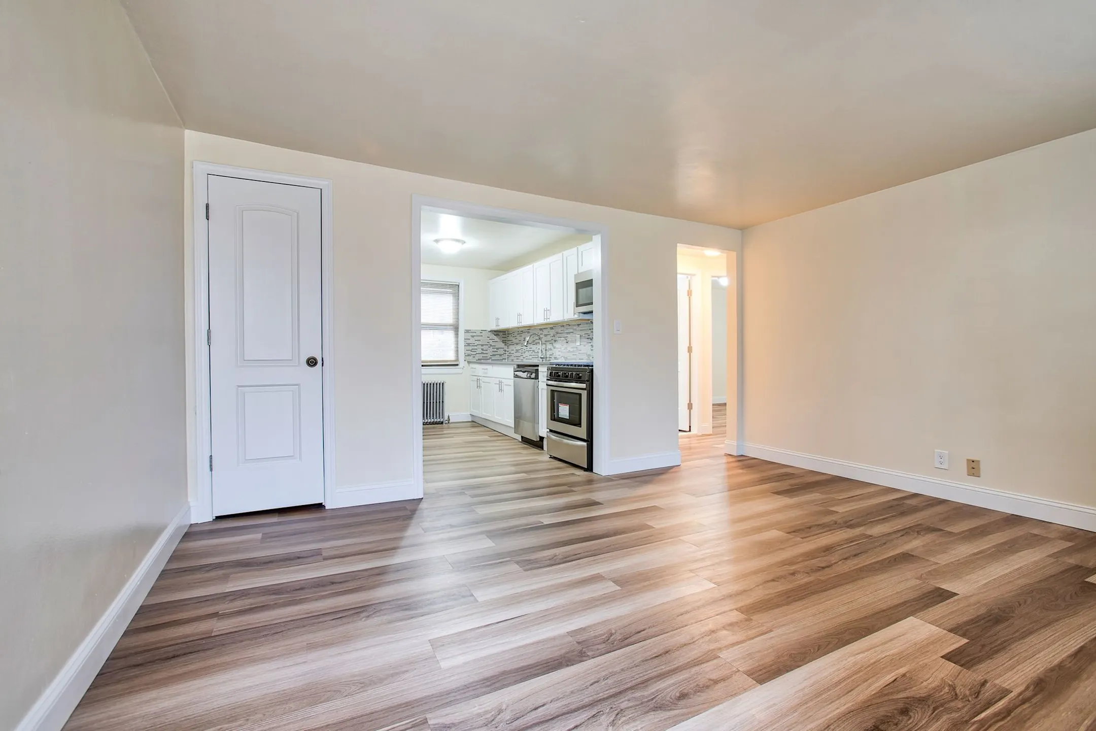 SDK Summit Gardens Apartments Hackensack, NJ 07601