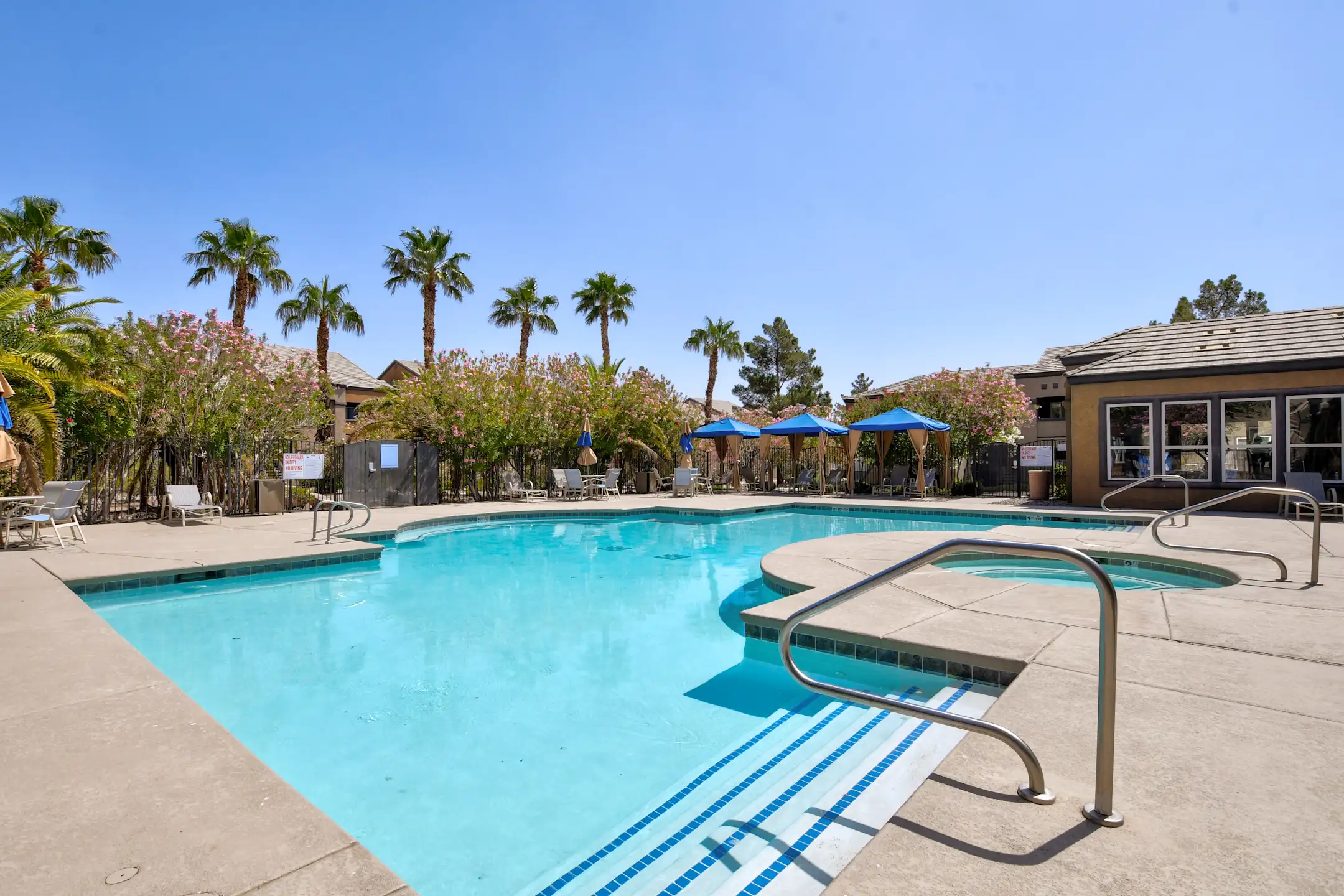 Pinehurst Apartments Las Vegas, NV 89118