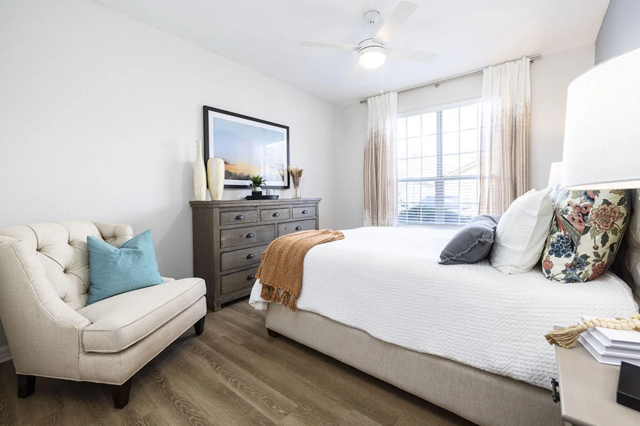 Arbors at Cahaba River Apartments Birmingham, AL 35243