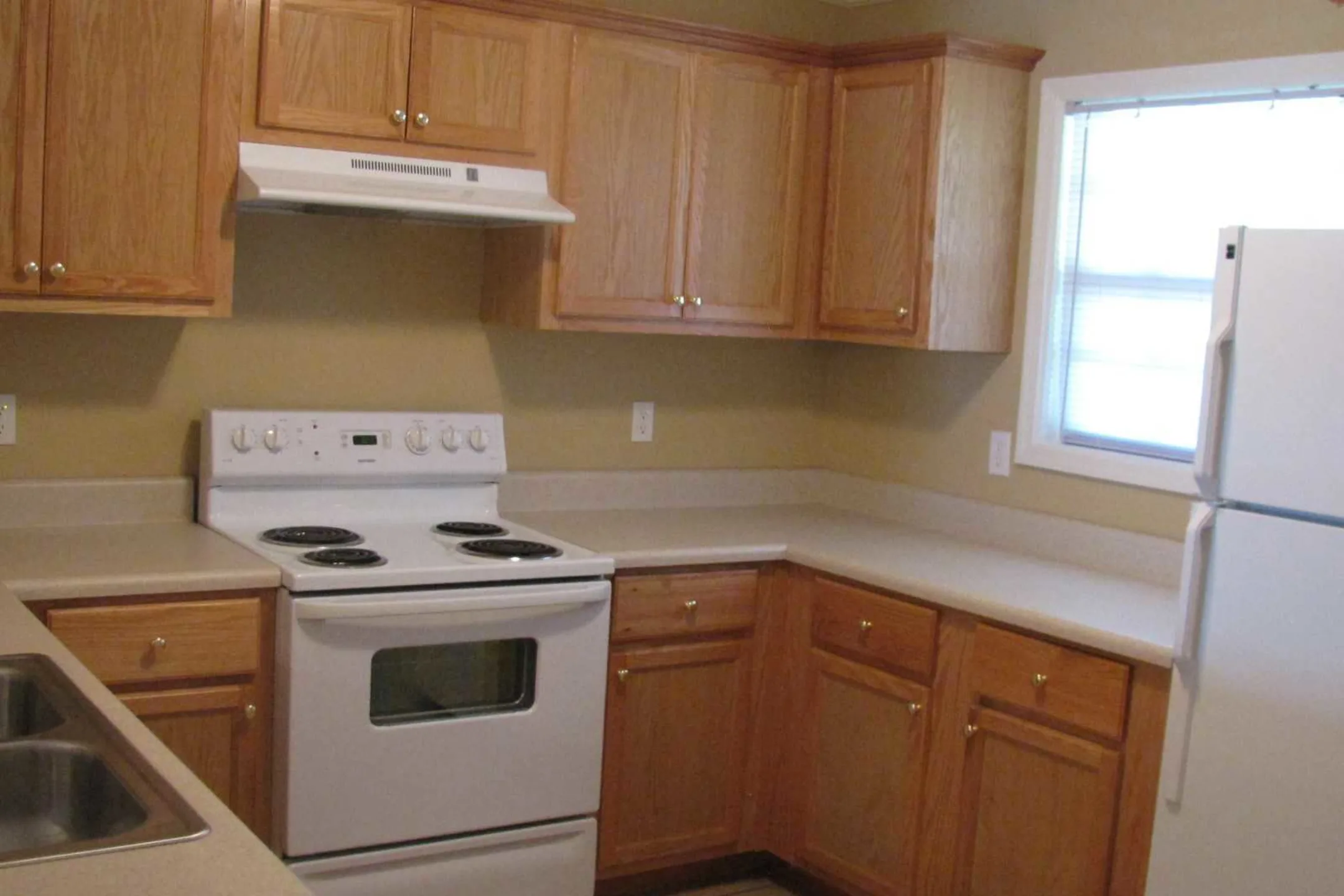 Pinebrook Apartments - 101 Pine Brook Dr | Florence, AL for Rent | Rent.