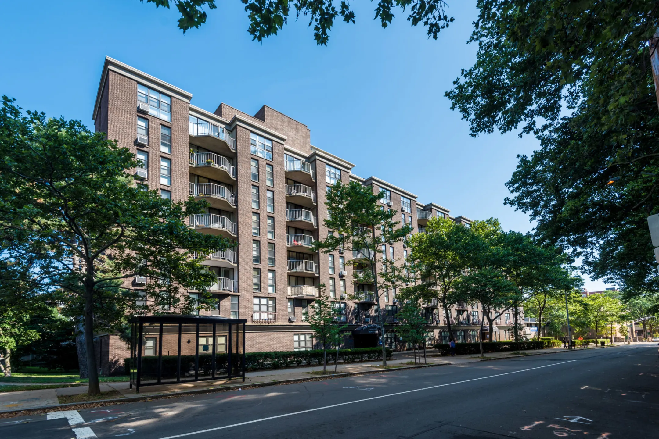 New Haven Towers Apartments - New Haven, CT 06511