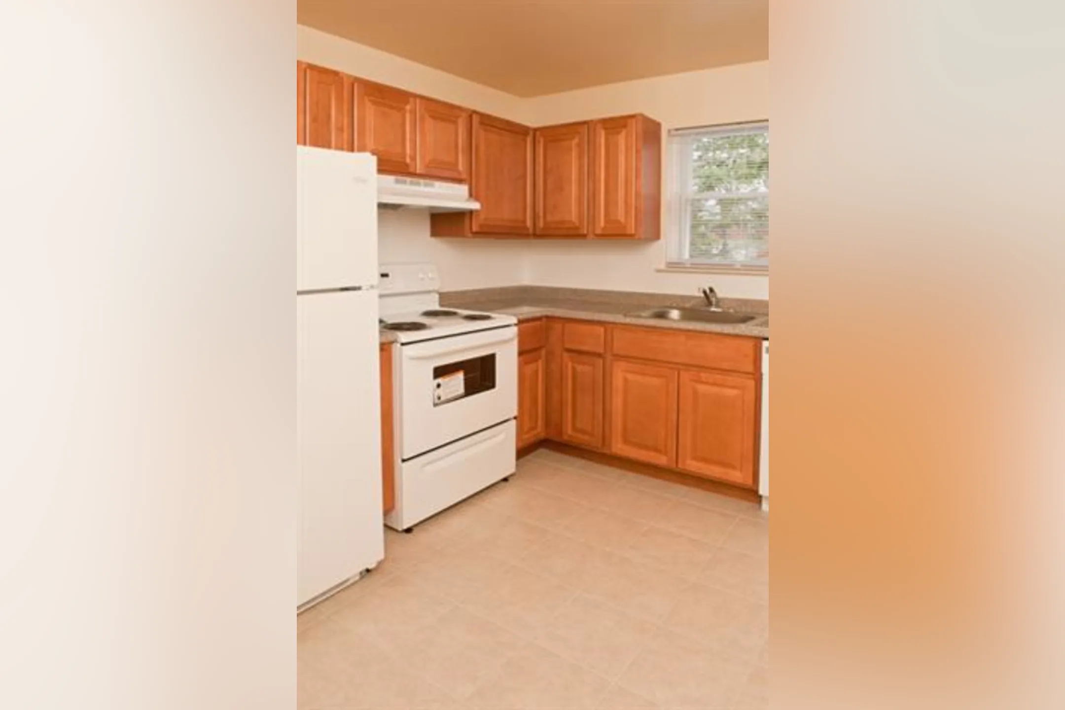 Kings Village Apartments Budd Lake, NJ 07828