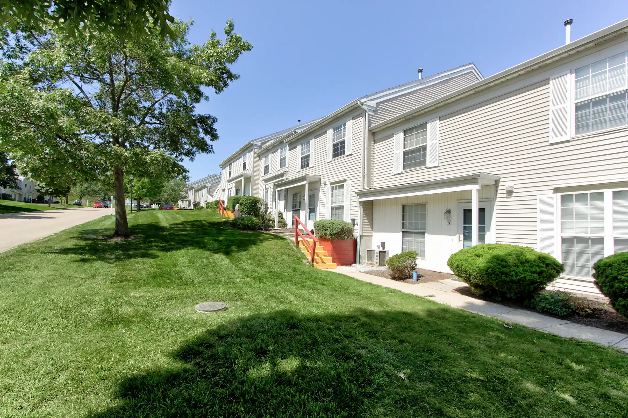 Windsor Park Estates 1335 Vale Dr Copley, OH Apartments for Rent