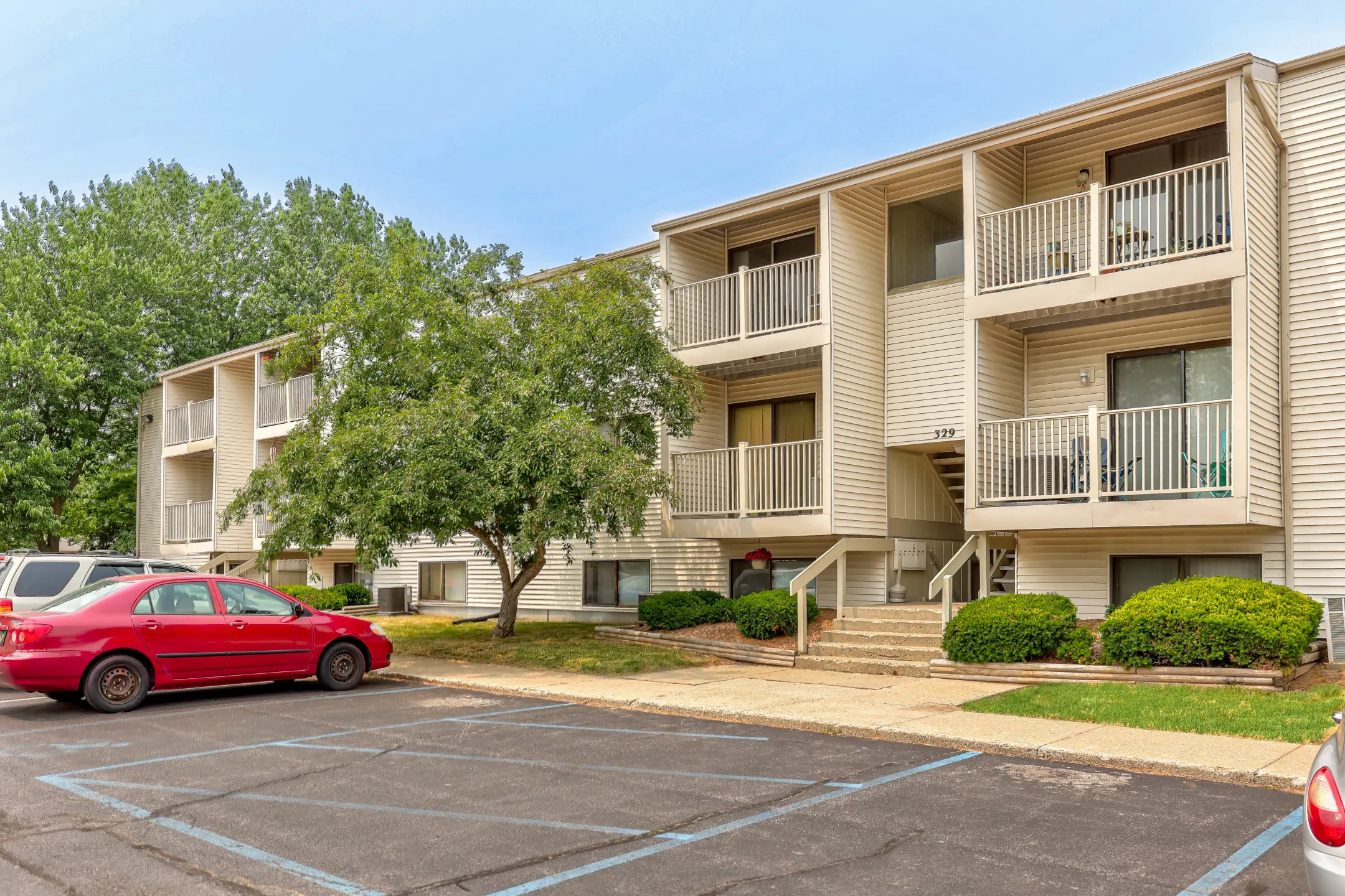 Country Knoll Apartments 333 12th St Plainwell, MI for Rent Rent.