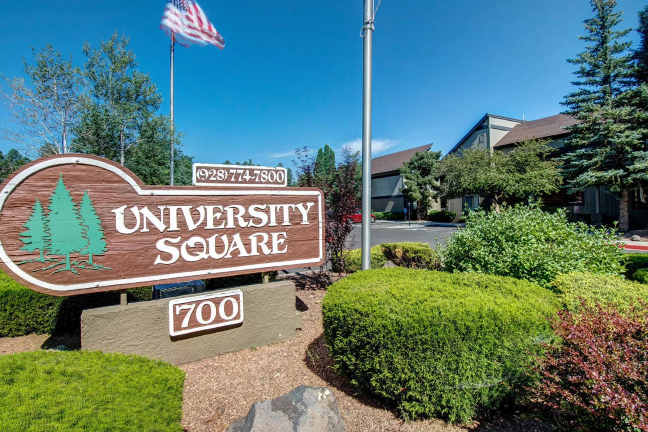 Community Signage - University Square Apartments - Flagstaff, AZ