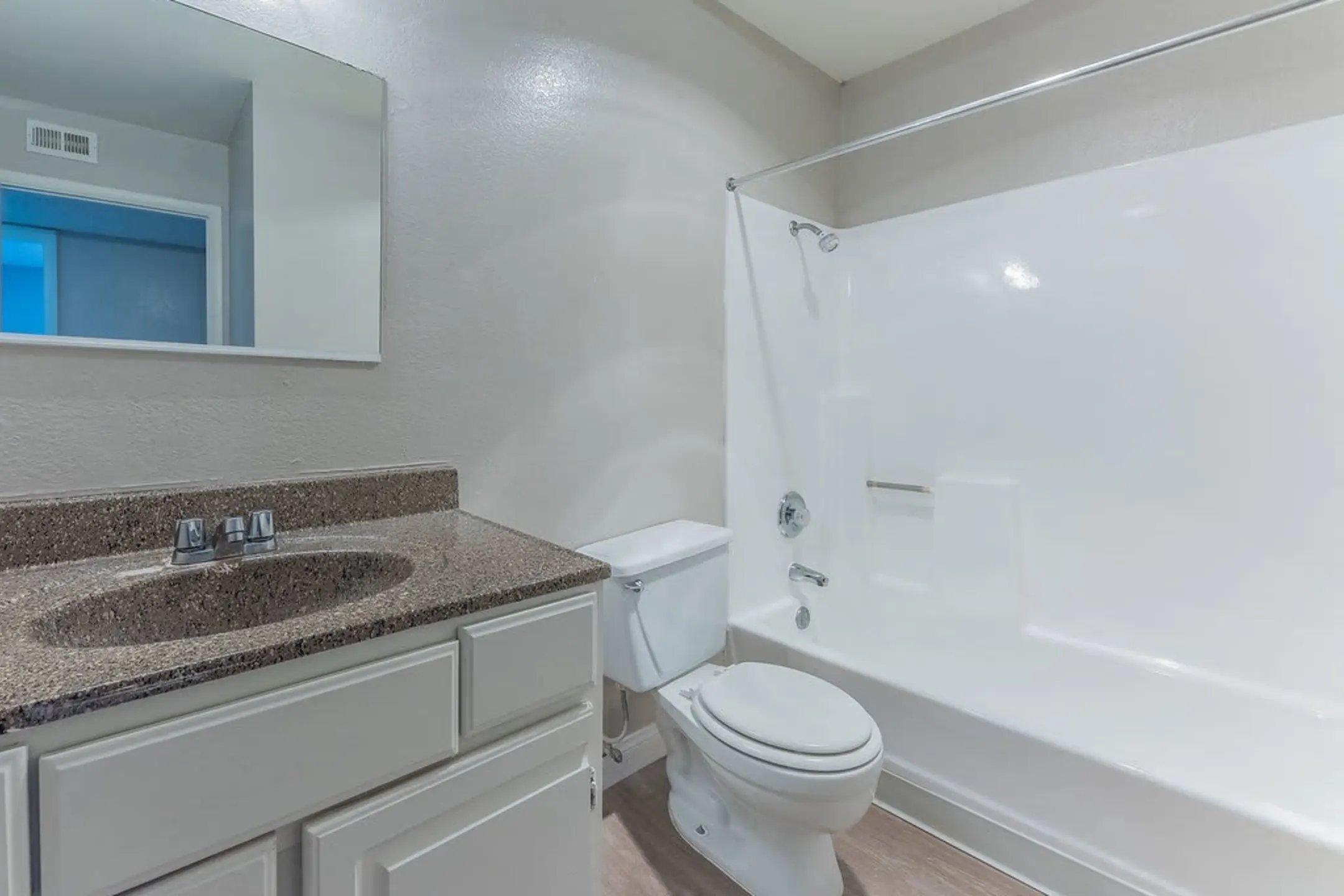 Emerald Park Apartments Las Vegas, NV 89102